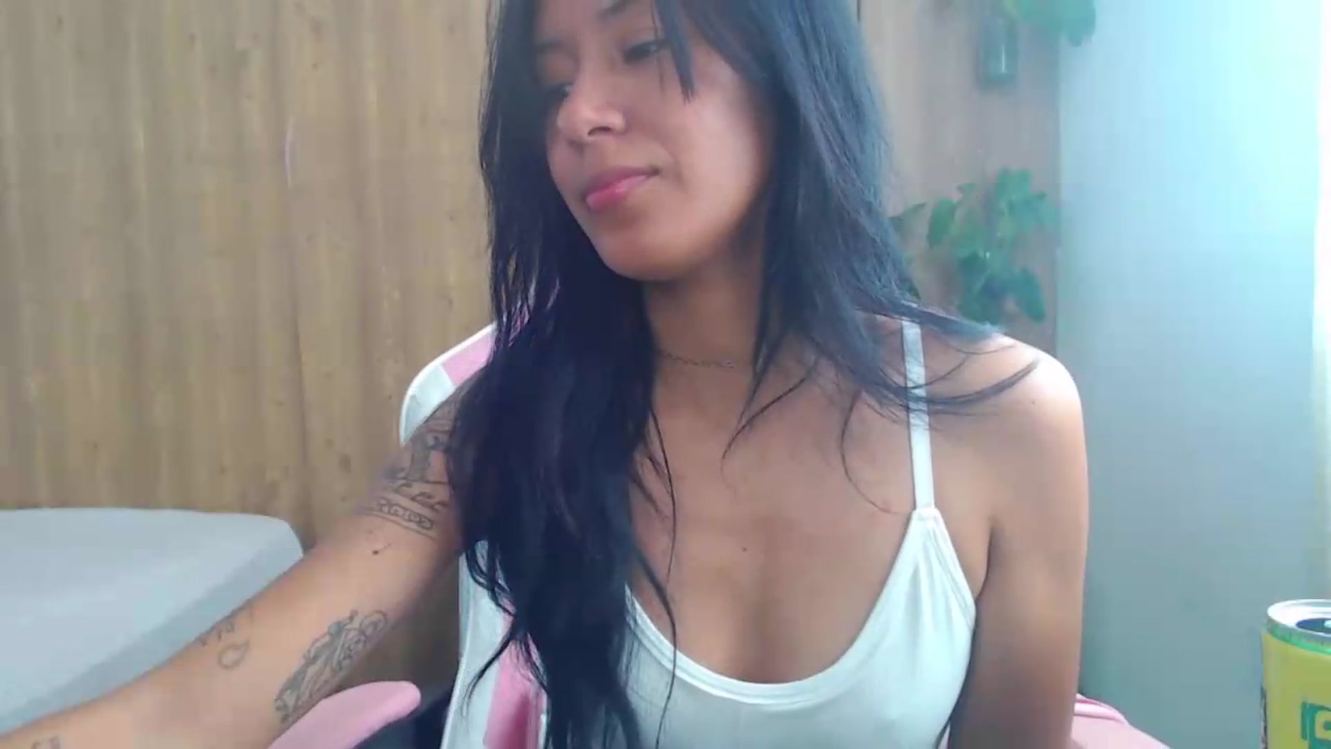 Gallery image thumbnail from soniaMars's myfreecams stream on, 08/13/2026, 15:00 image 19 of 20