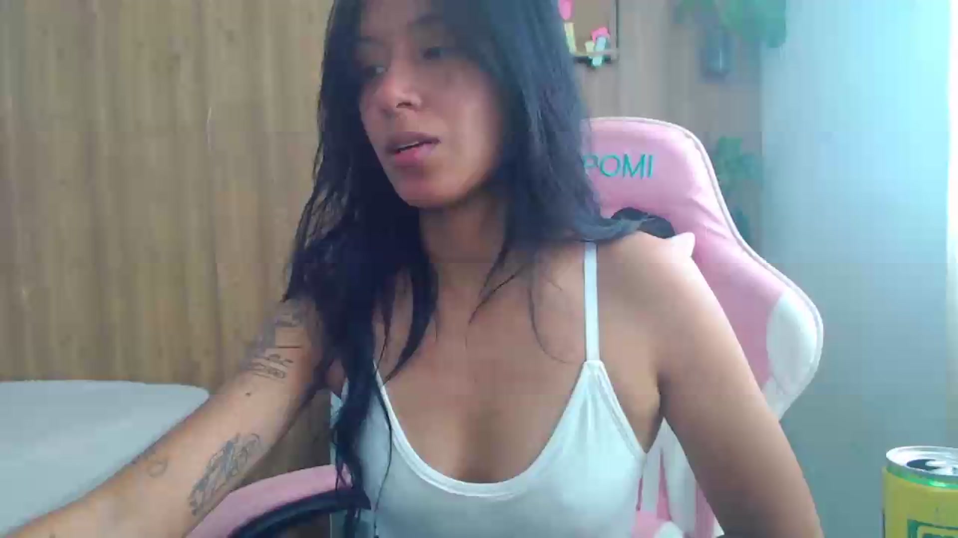Gallery image thumbnail from soniaMars's myfreecams stream on, 08/13/2026, 15:00 image 13 of 20