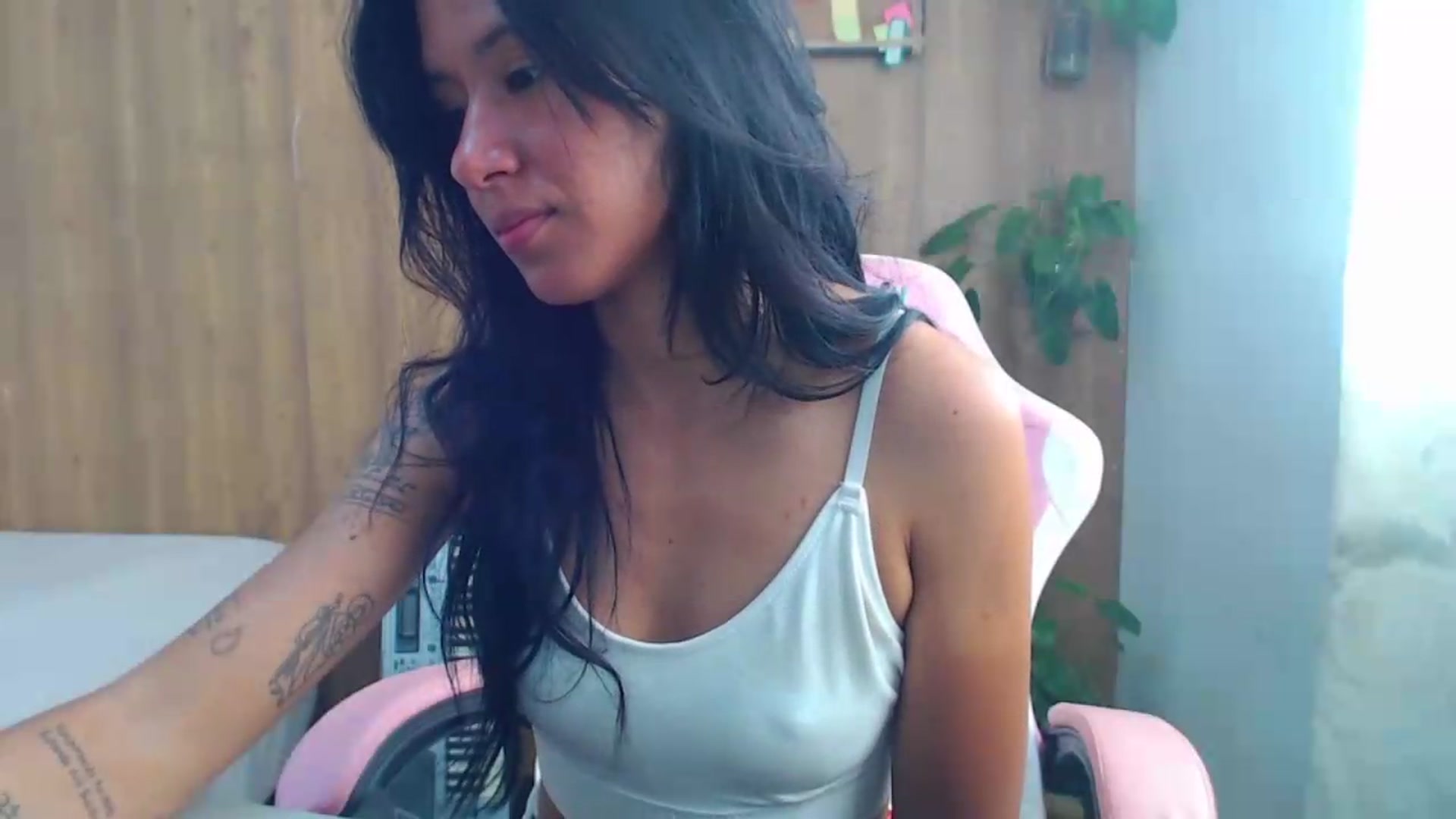 Gallery image thumbnail from soniaMars's myfreecams stream on, 08/15/2026, 14:38 image 7 of 20