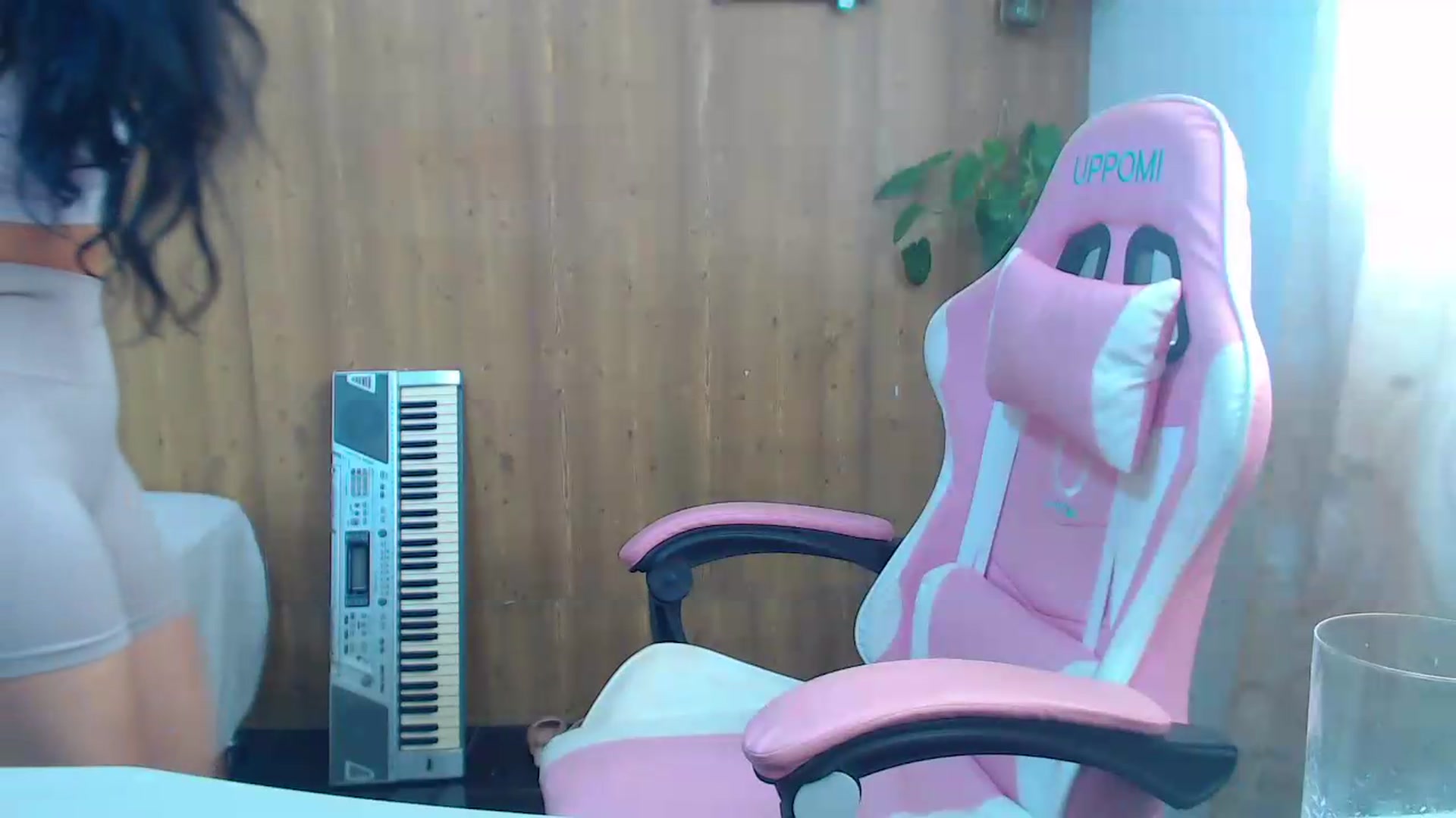 Gallery image thumbnail from soniaMars's myfreecams stream on, 08/16/2026, 14:59 image 14 of 20