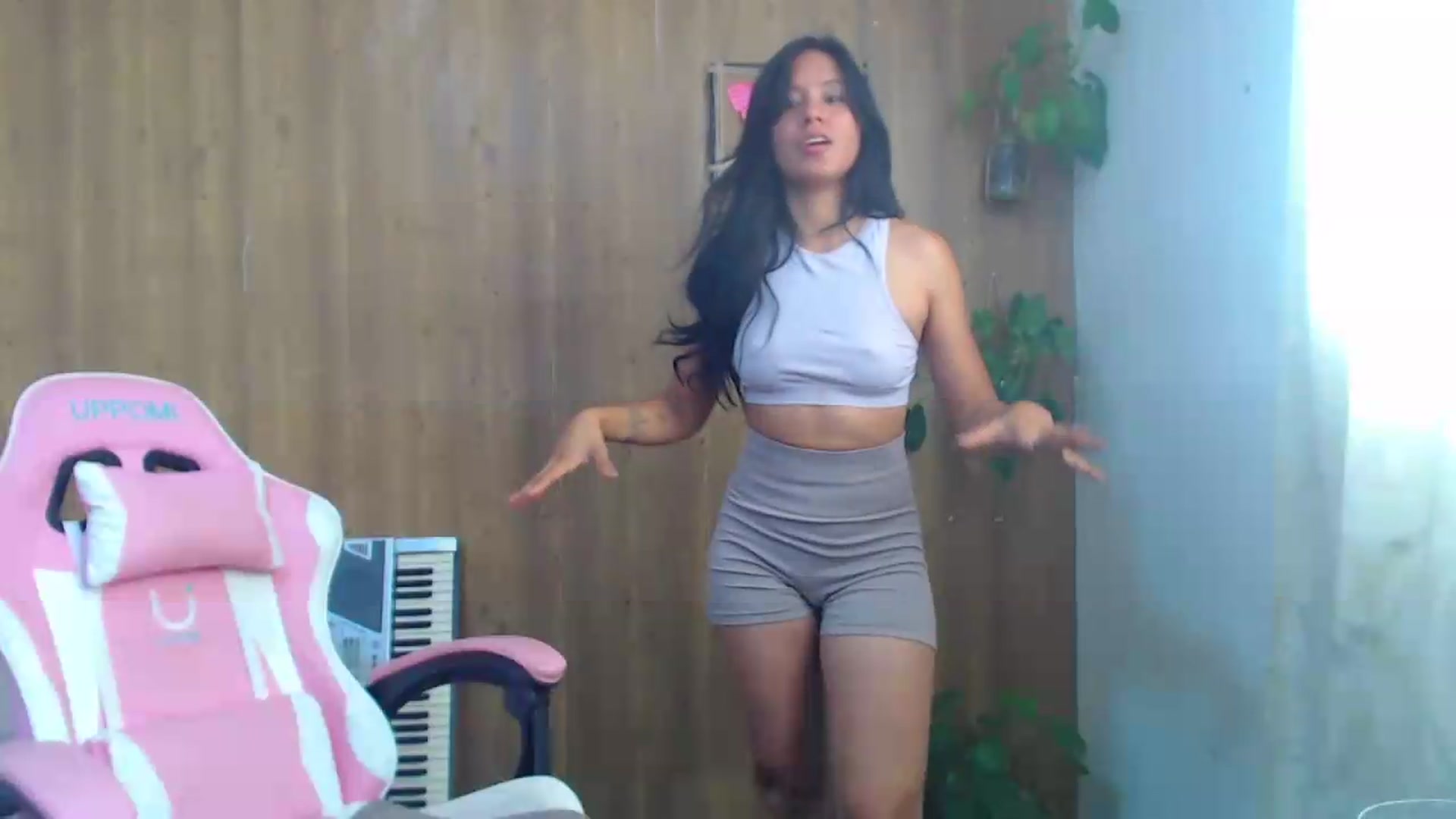Gallery image thumbnail from soniaMars's myfreecams stream on, 08/16/2026, 15:34 image 8 of 20