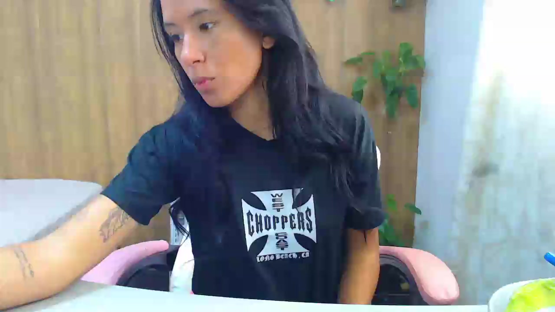 Gallery image thumbnail from soniaMars's myfreecams stream on, 08/22/2026, 15:10 image 2 of 20