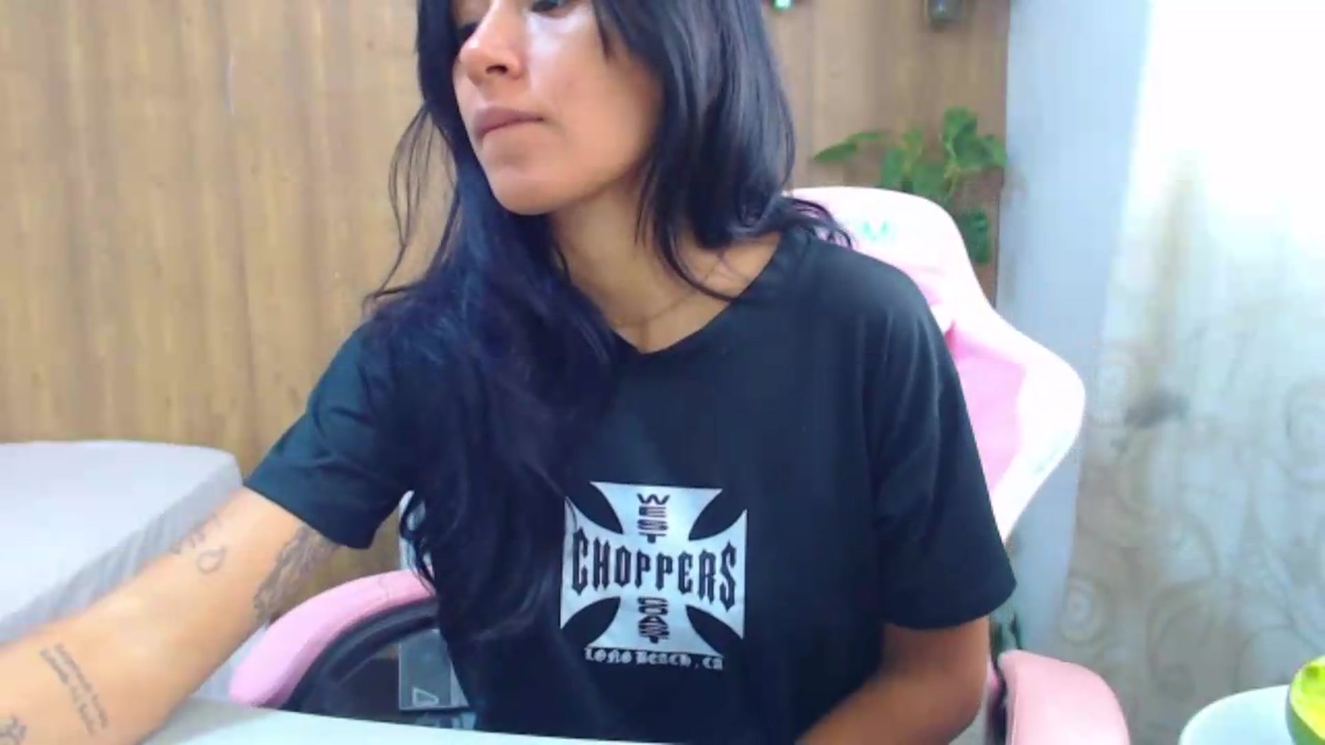 Gallery image thumbnail from soniaMars's myfreecams stream on, 08/22/2026, 16:06 image 18 of 20