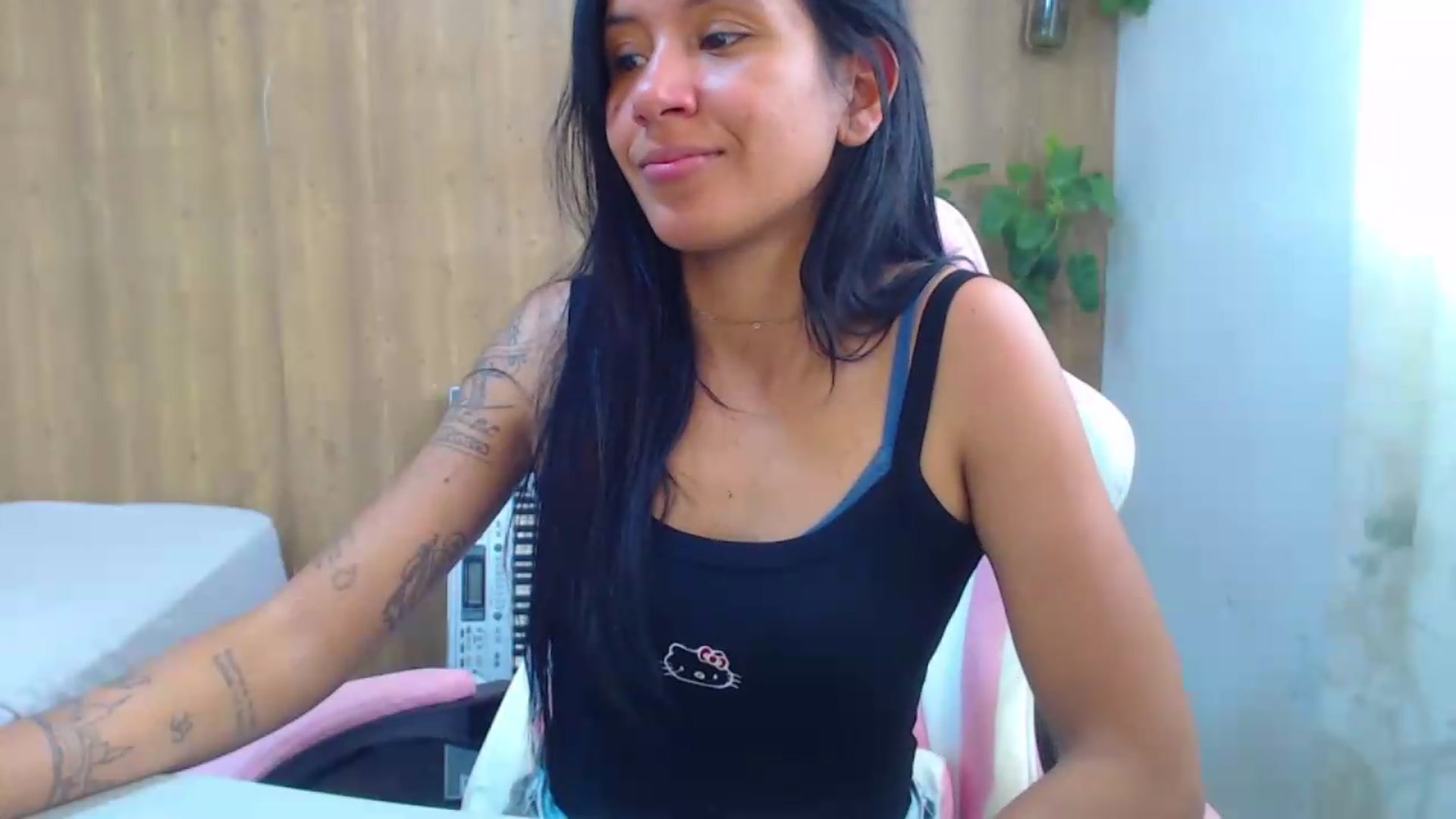 Gallery image thumbnail from soniaMars's myfreecams stream on, 08/25/2026, 16:56 image 11 of 20
