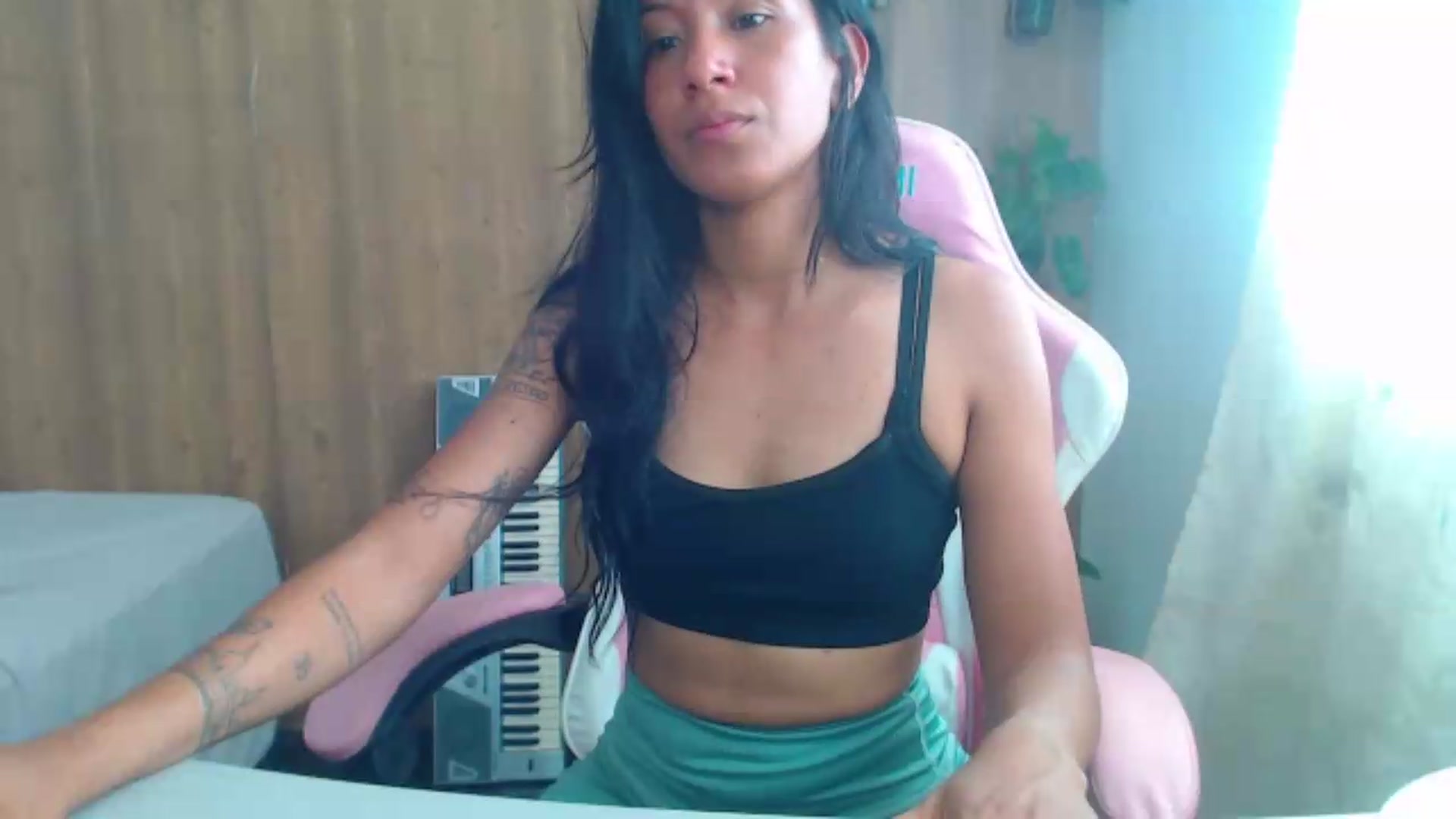 Gallery image thumbnail from soniaMars's myfreecams stream on, 08/27/2026, 14:46 image 10 of 20