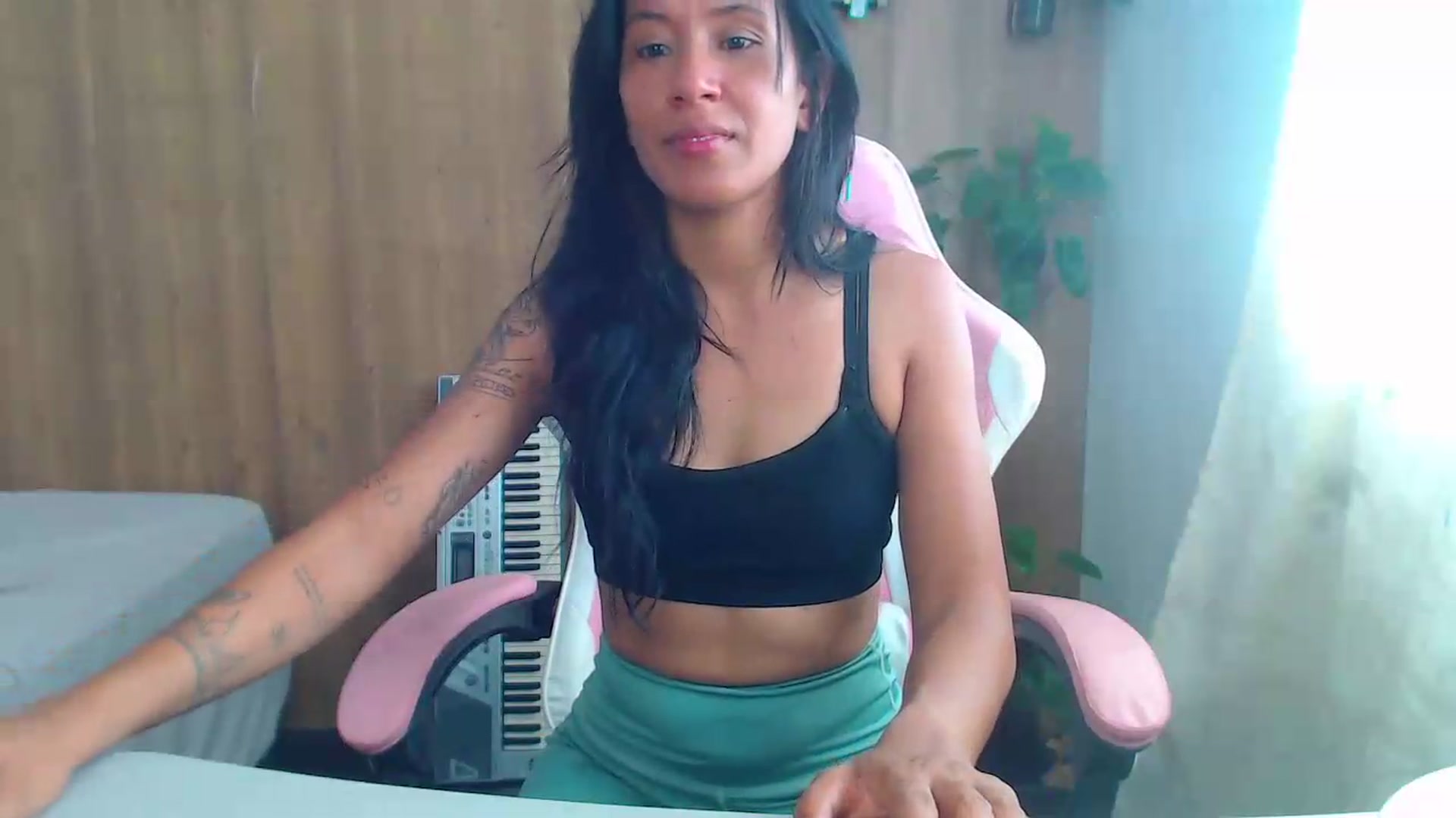 Gallery image thumbnail from soniaMars's myfreecams stream on, 08/27/2026, 14:46 image 15 of 20