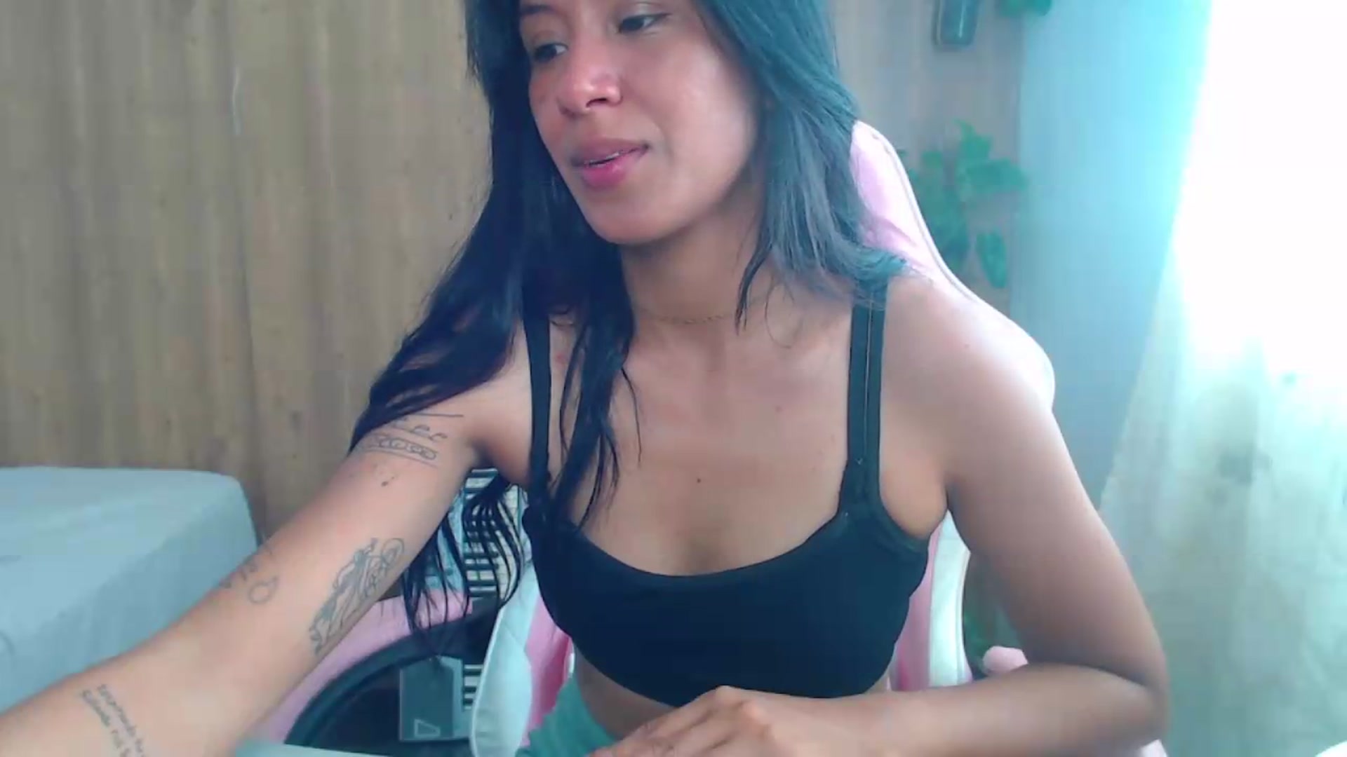 Gallery image thumbnail from soniaMars's myfreecams stream on, 08/27/2026, 14:46 image 5 of 20