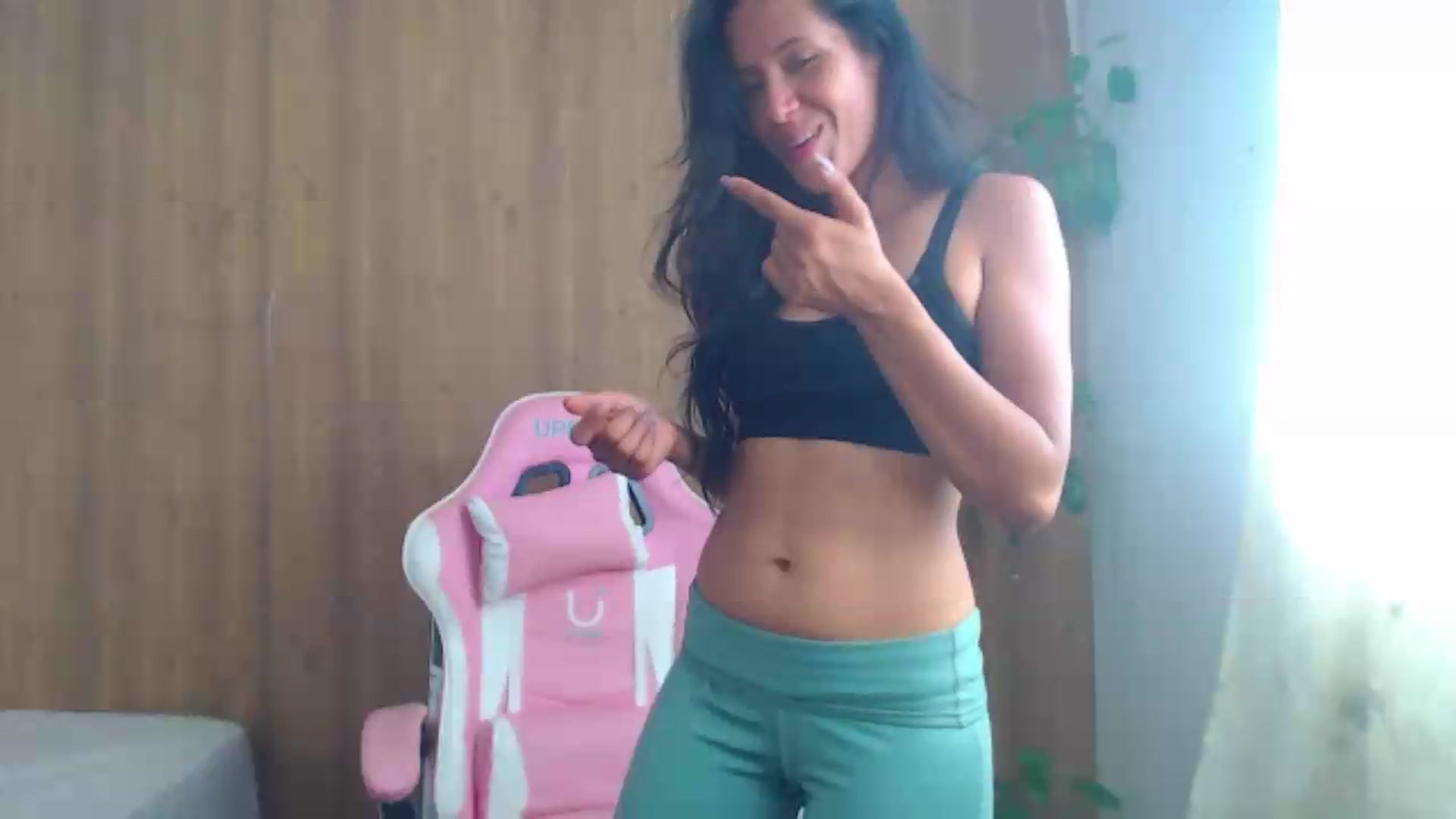 Gallery image thumbnail from soniaMars's myfreecams stream on, 08/27/2026, 14:46 image 9 of 20