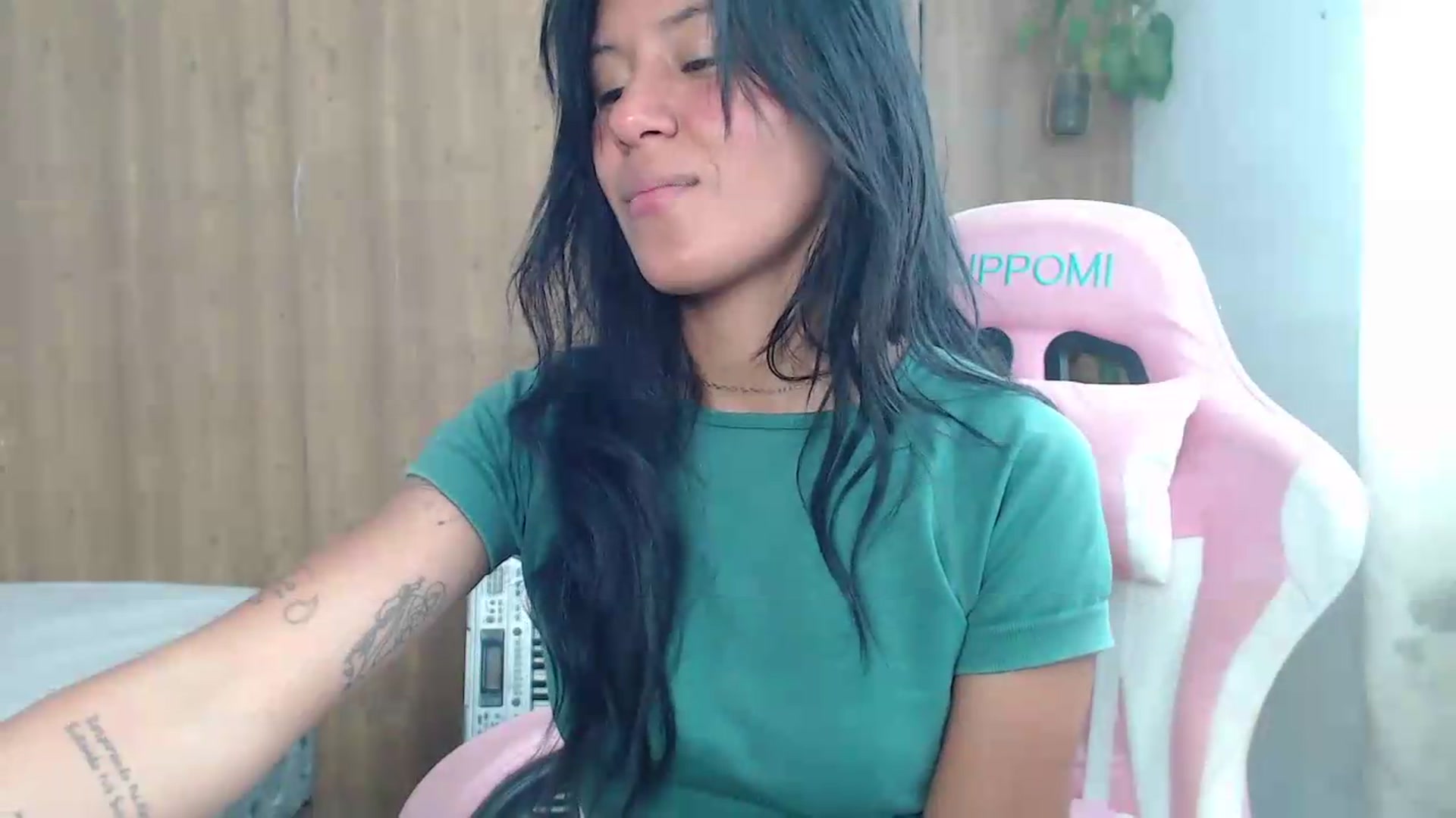 Gallery image thumbnail from soniaMars's myfreecams stream on, 08/31/2026, 17:13 image 16 of 20