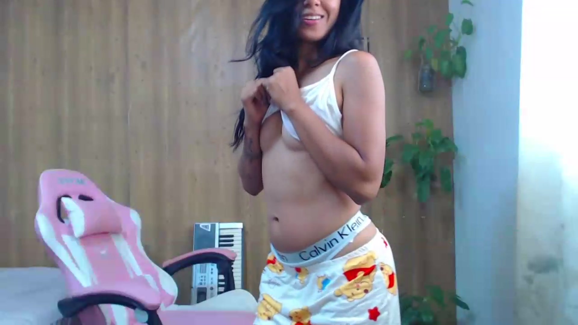 Gallery image thumbnail from soniaMars's myfreecams stream on, 09/02/2026, 17:12 image 13 of 20