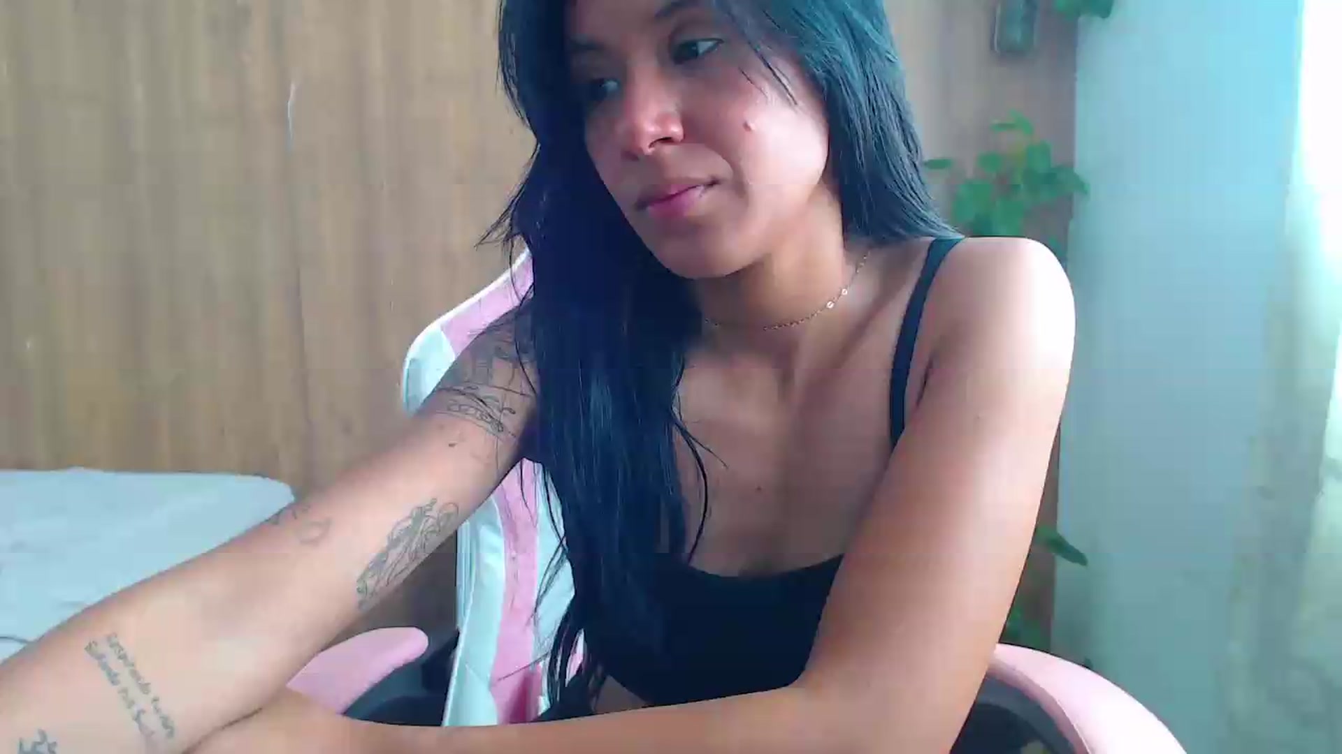 Gallery image thumbnail from soniaMars's myfreecams stream on, 09/03/2026, 14:39 image 18 of 20