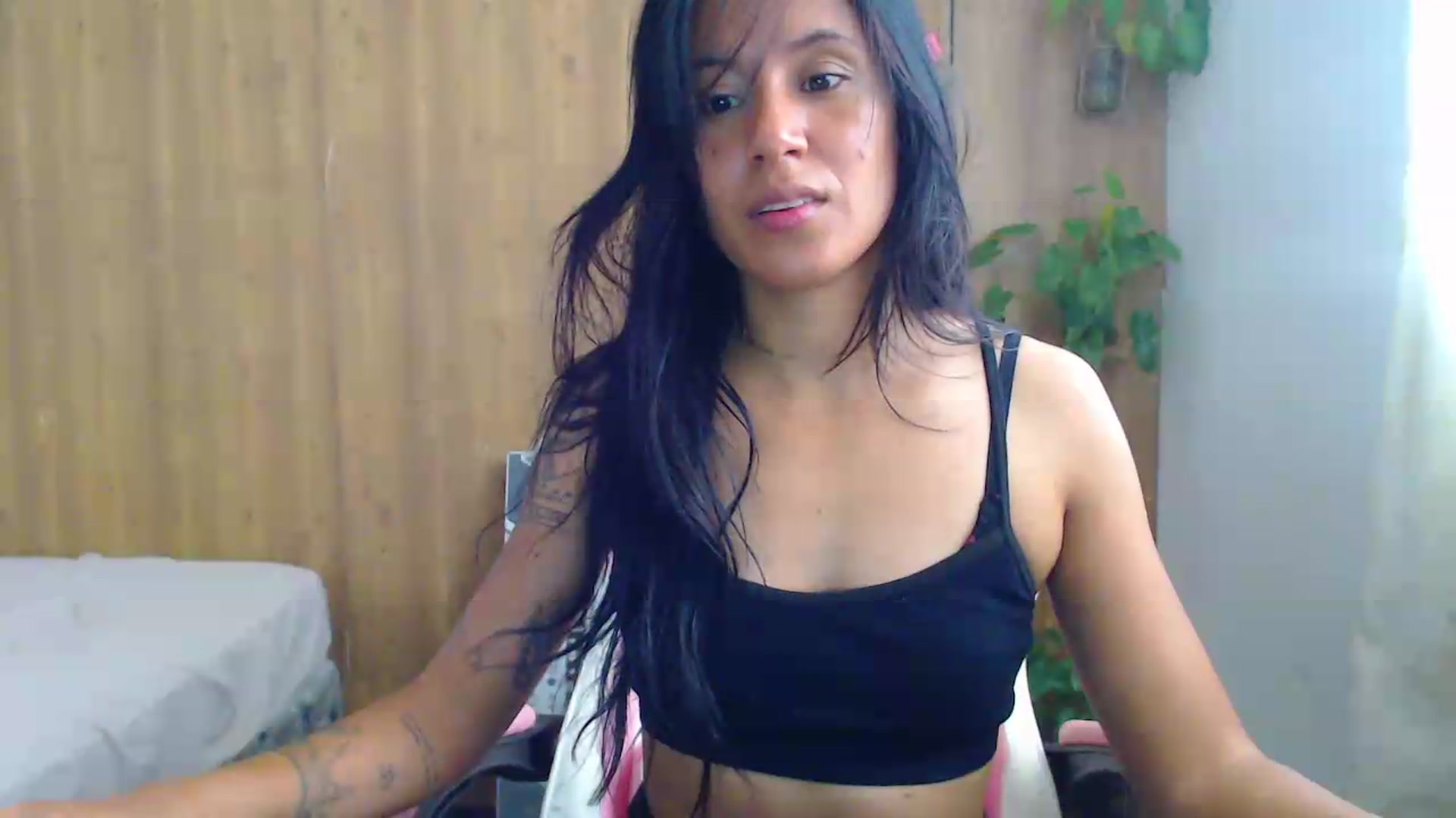 Gallery image thumbnail from soniaMars's myfreecams stream on, 09/03/2026, 15:35 image 19 of 20