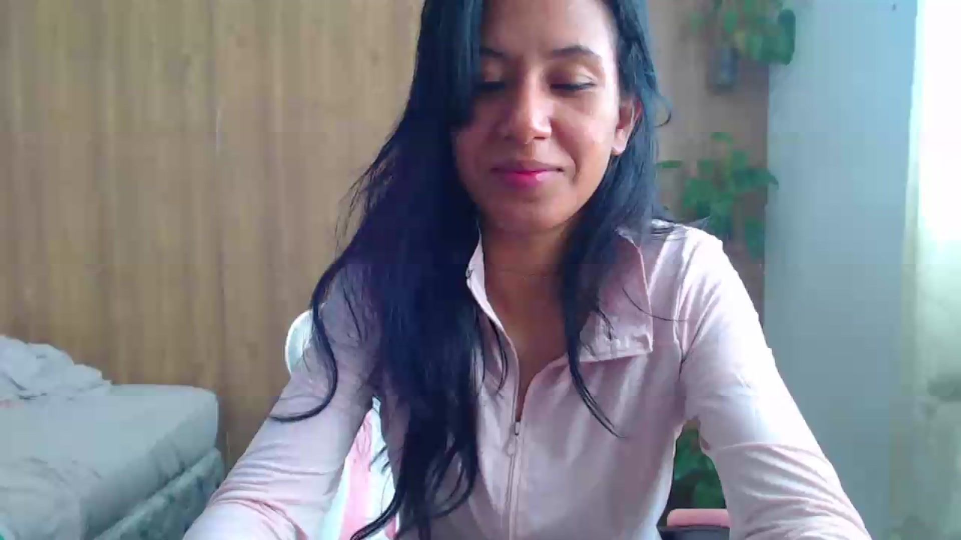 Gallery image thumbnail from soniaMars's myfreecams stream on, 09/05/2026, 14:41 image 18 of 20