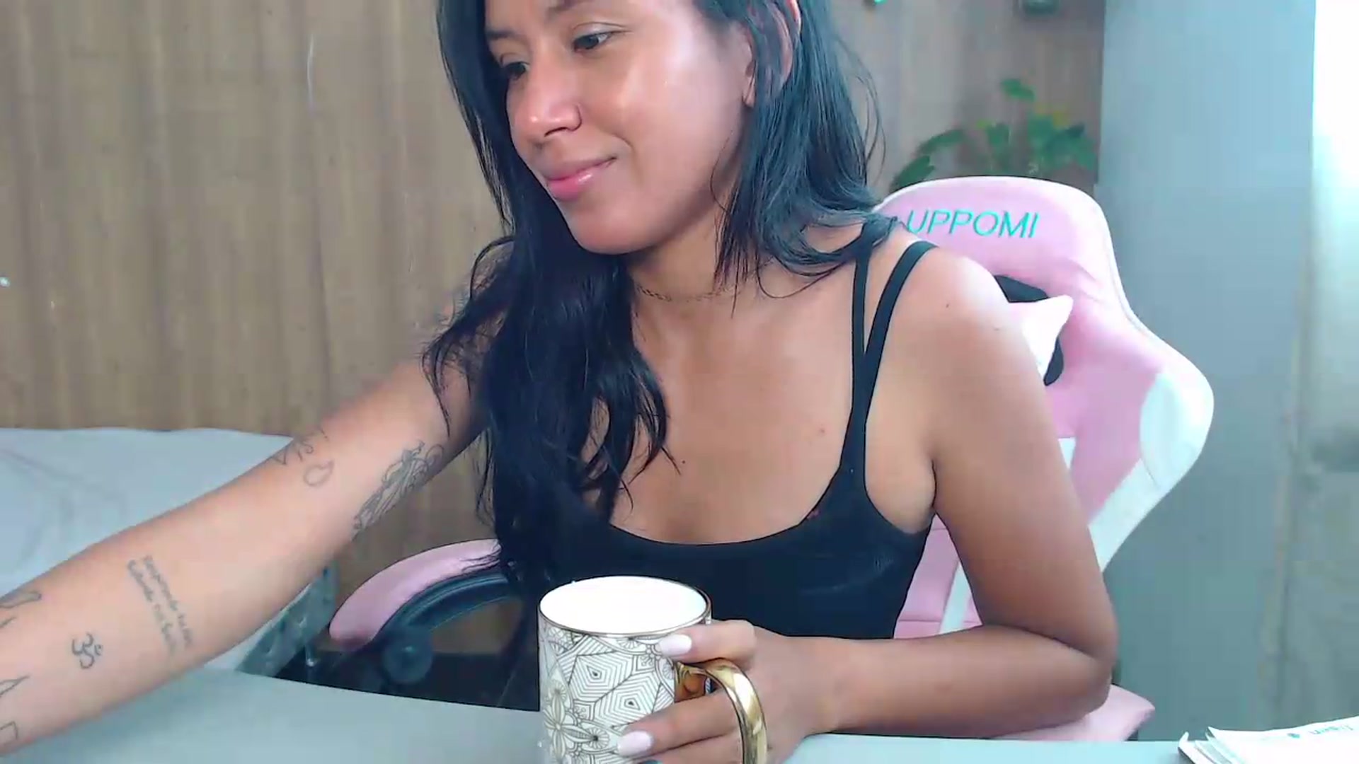 Gallery image thumbnail from soniaMars's myfreecams stream on, 09/08/2026, 15:18 image 15 of 20