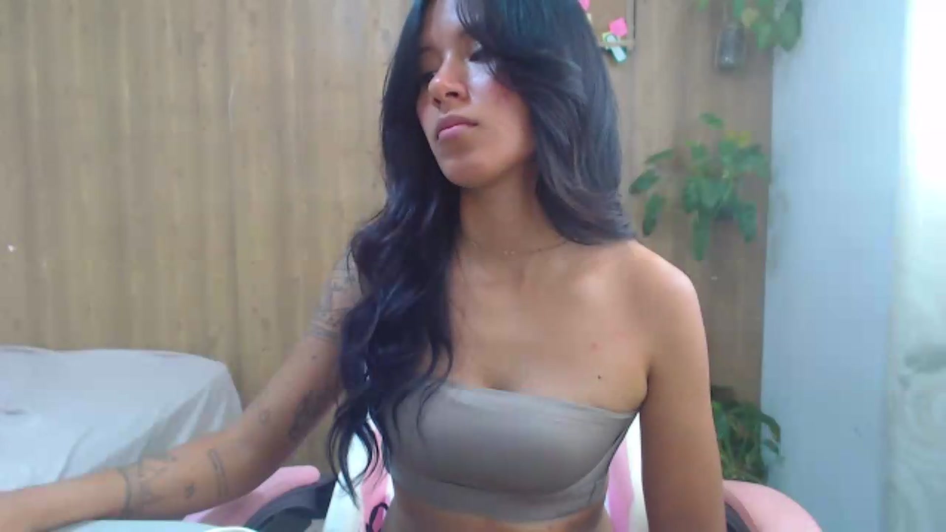 Gallery image thumbnail from soniaMars's myfreecams stream on, 09/09/2026, 17:13 image 17 of 20