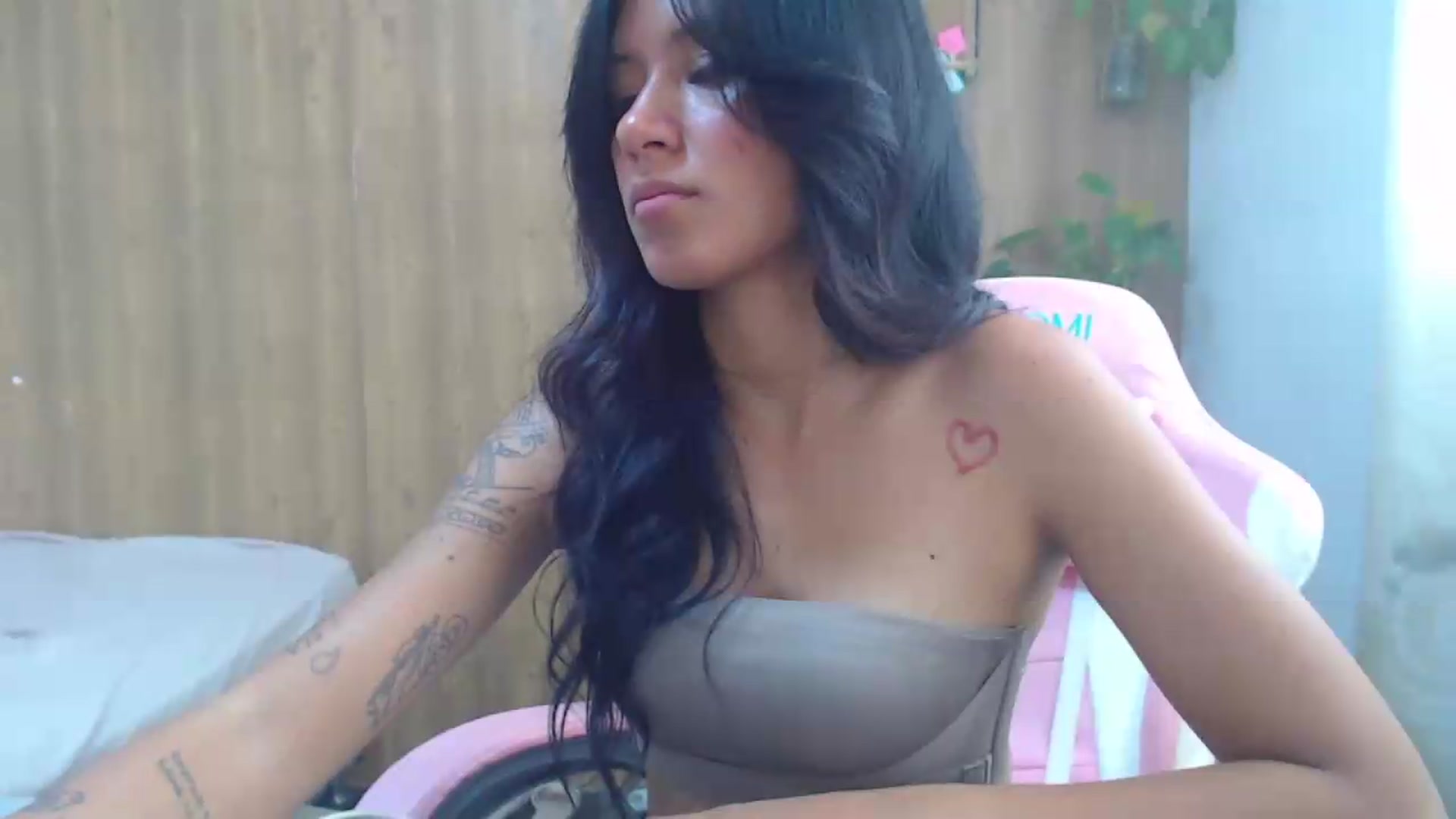 Gallery image thumbnail from soniaMars's myfreecams stream on, 09/09/2026, 17:13 image 11 of 20