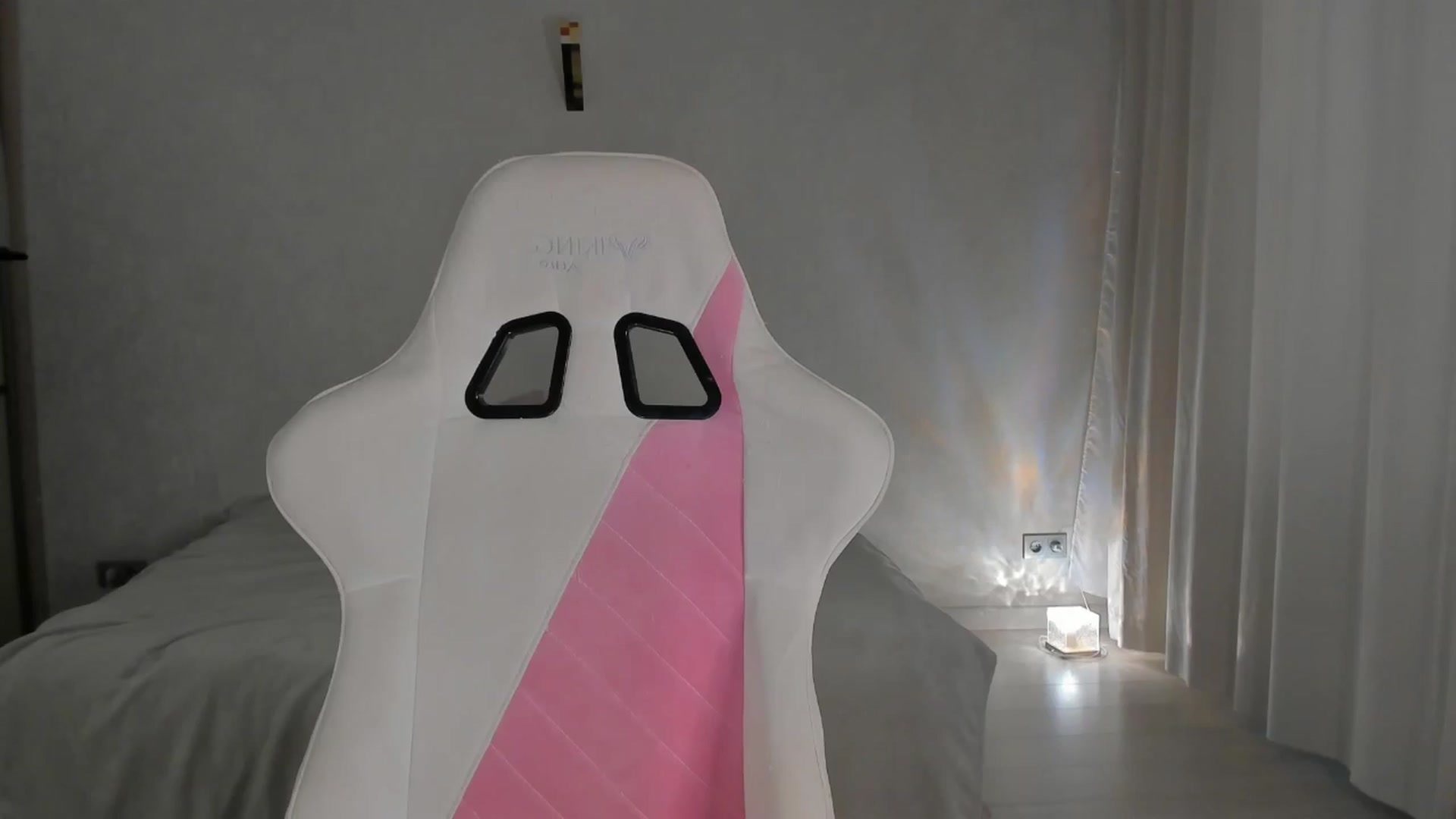 Gallery image thumbnail from sonia_moon's myfreecams stream on, 11/29/2024, 03:37 image 20 of 20