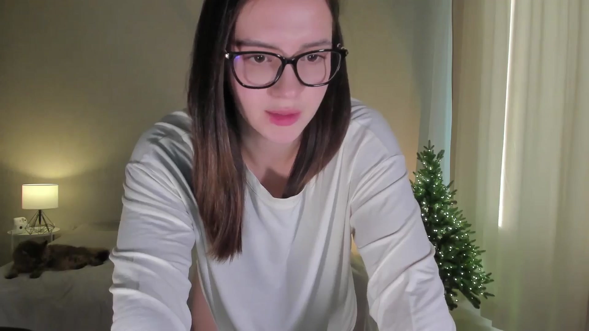 Gallery image thumbnail from sonia_moon's myfreecams stream on, 12/25/2024, 05:02 image 7 of 20