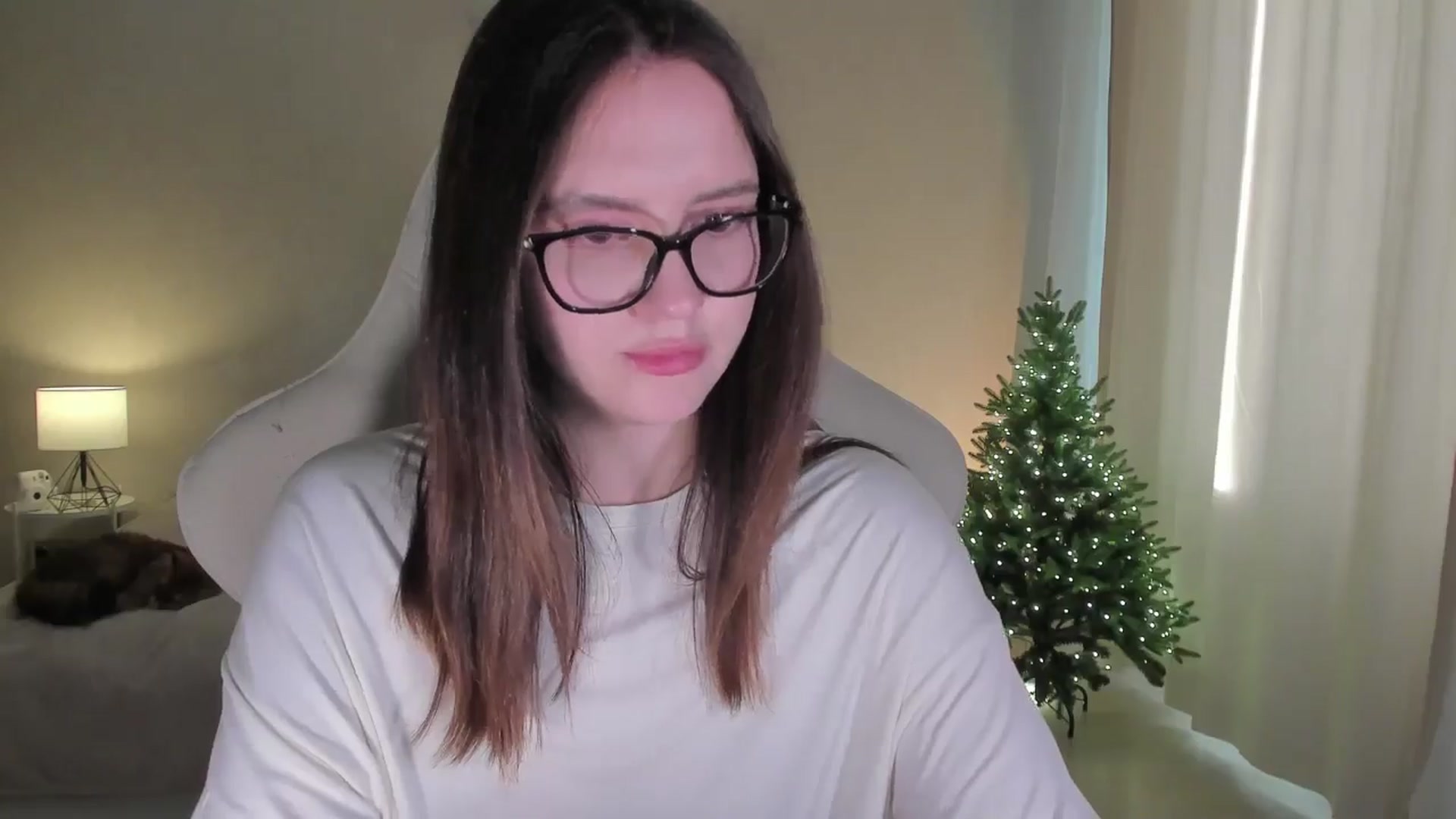 Gallery image thumbnail from sonia_moon's myfreecams stream on, 12/25/2024, 05:02 image 19 of 20