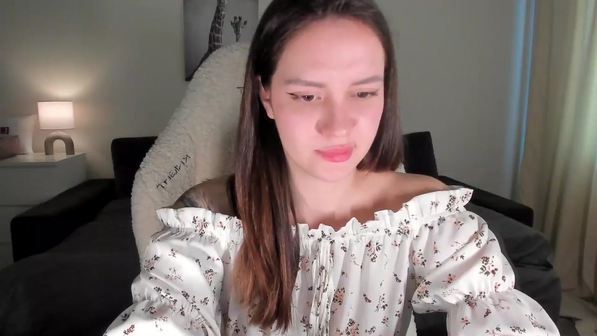 Gallery image thumbnail from sonia_moon's myfreecams stream on, 03/12/2025, 06:23 image 13 of 20