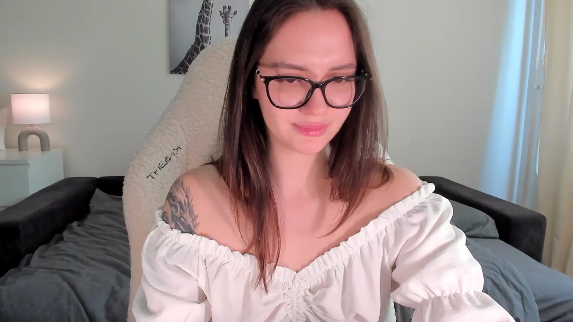 Gallery image thumbnail from sonia_moon's myfreecams stream on, 03/17/2025, 07:55 image 8 of 20