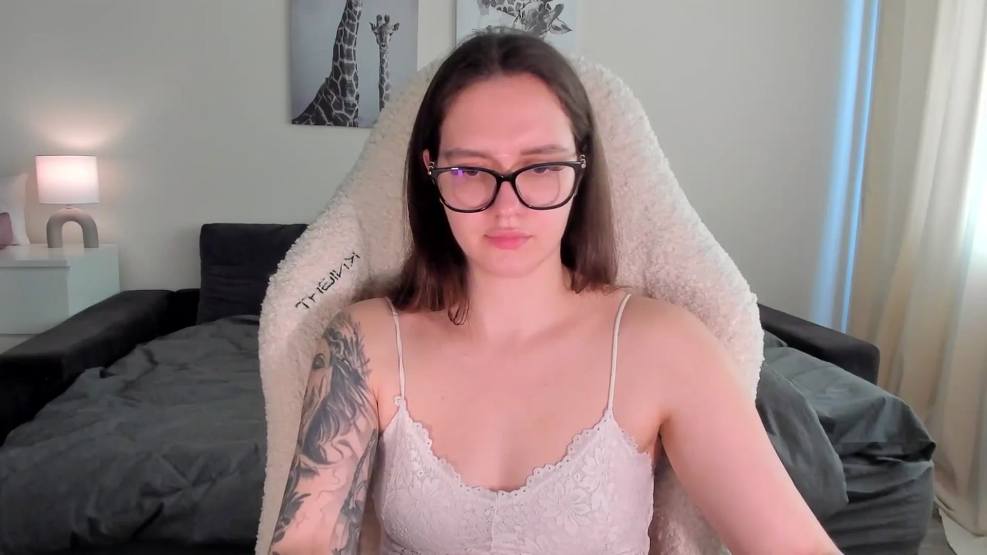 Gallery image thumbnail from sonia_moon's myfreecams stream on, 03/18/2025, 07:29 image 20 of 20