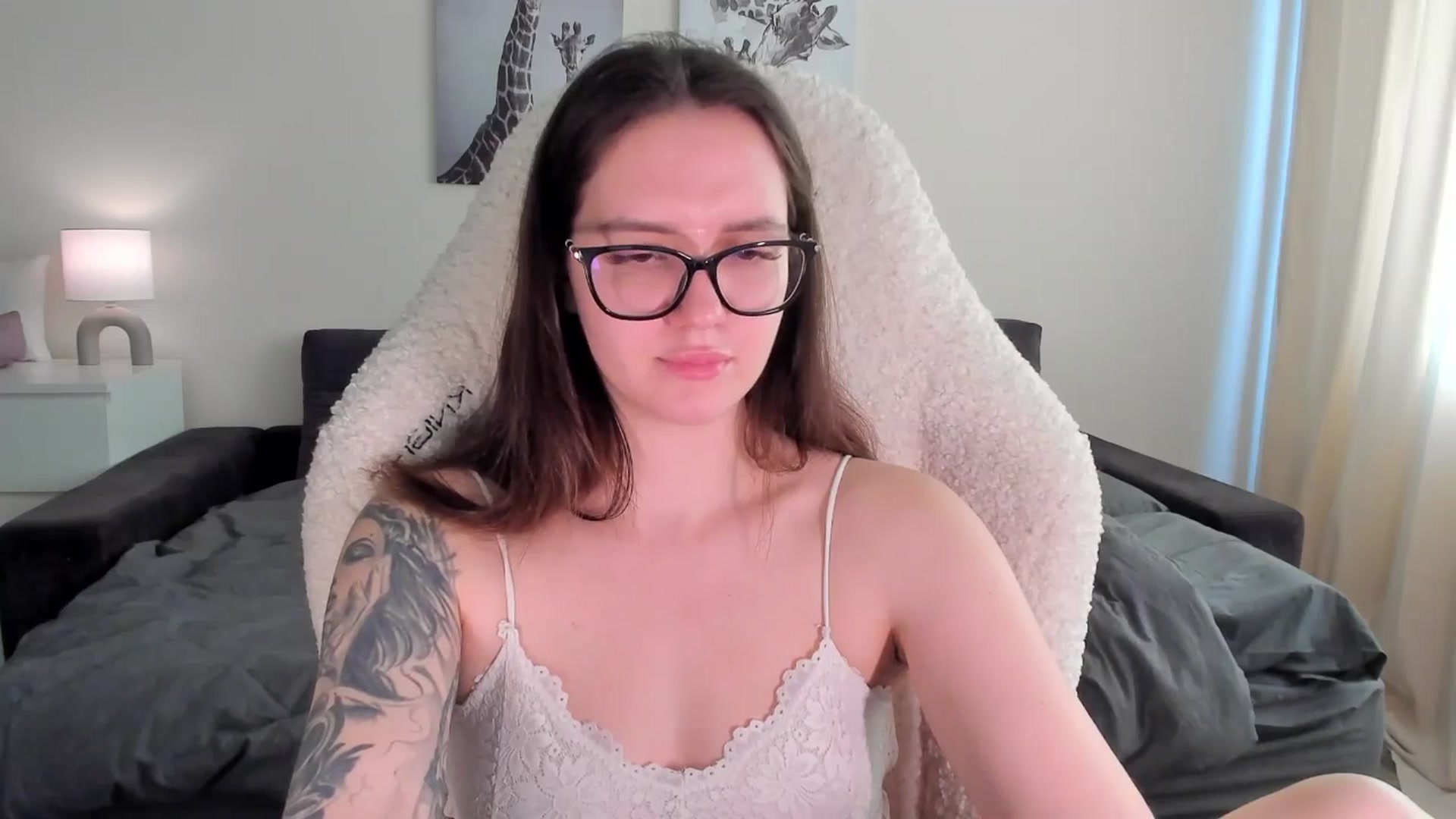Gallery image thumbnail from sonia_moon's myfreecams stream on, 03/18/2025, 07:44 image 5 of 20