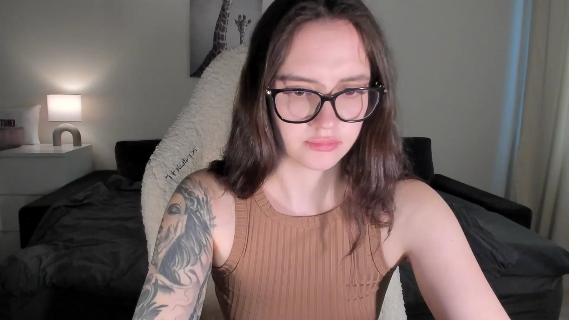 Gallery image thumbnail from sonia_moon's myfreecams stream on, 03/25/2025, 05:46 image 4 of 20