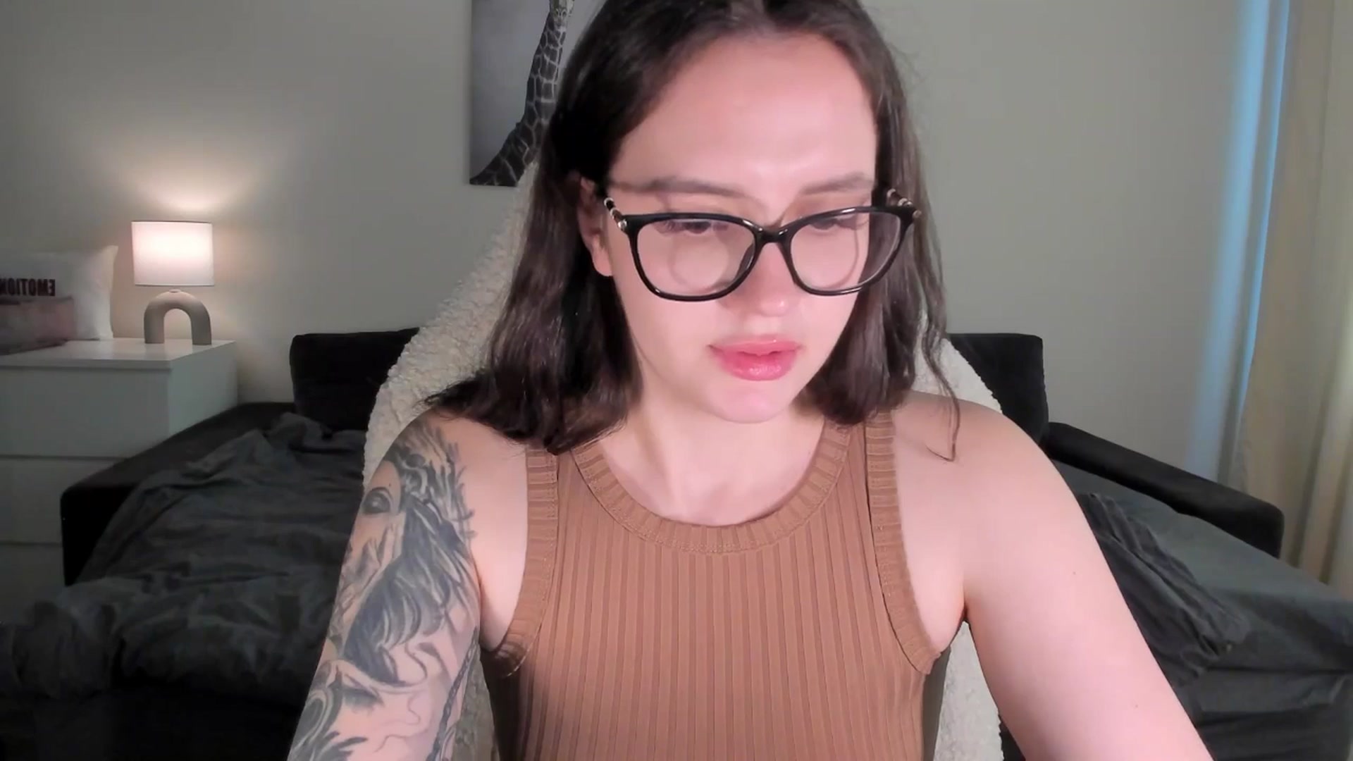 Gallery image thumbnail from sonia_moon's myfreecams stream on, 03/25/2025, 07:12 image 11 of 20