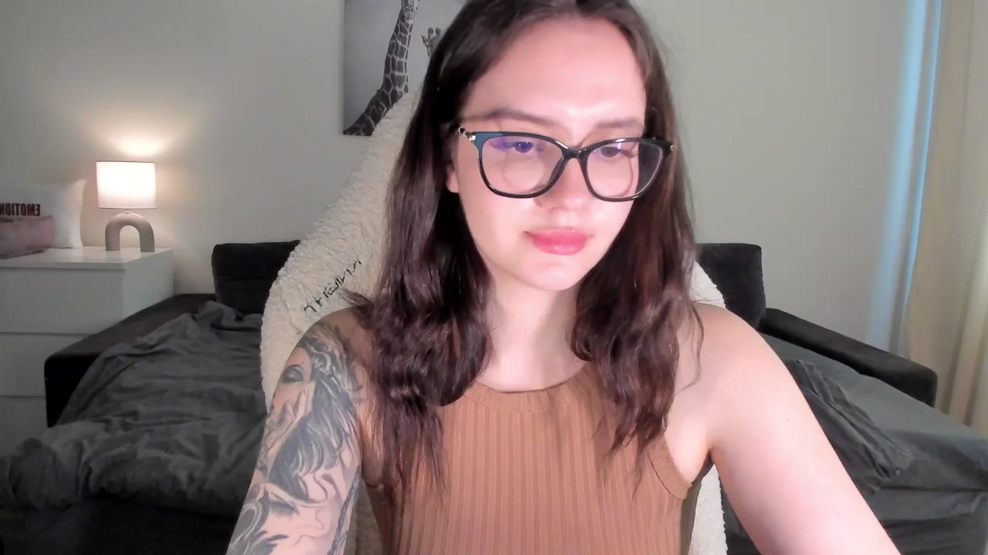 Gallery image thumbnail from sonia_moon's myfreecams stream on, 03/25/2025, 07:12 image 18 of 20