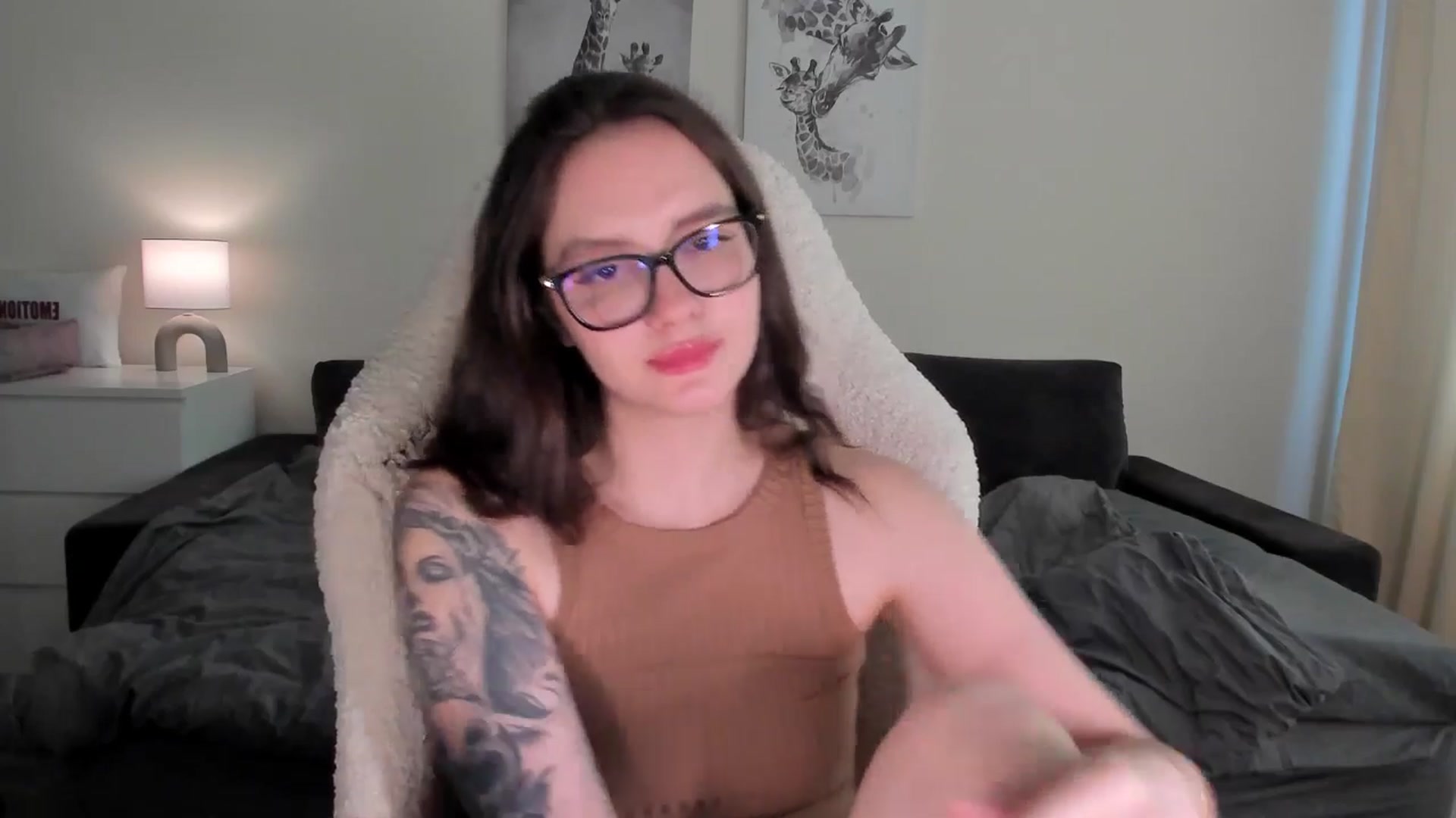Gallery image thumbnail from sonia_moon's myfreecams stream on, 03/25/2025, 07:41 image 2 of 20