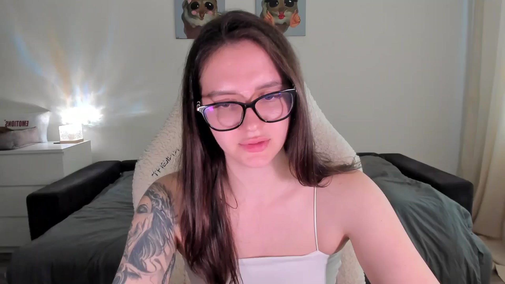 Gallery image thumbnail from sonia_moon's myfreecams stream on, 04/24/2025, 07:51 image 2 of 20