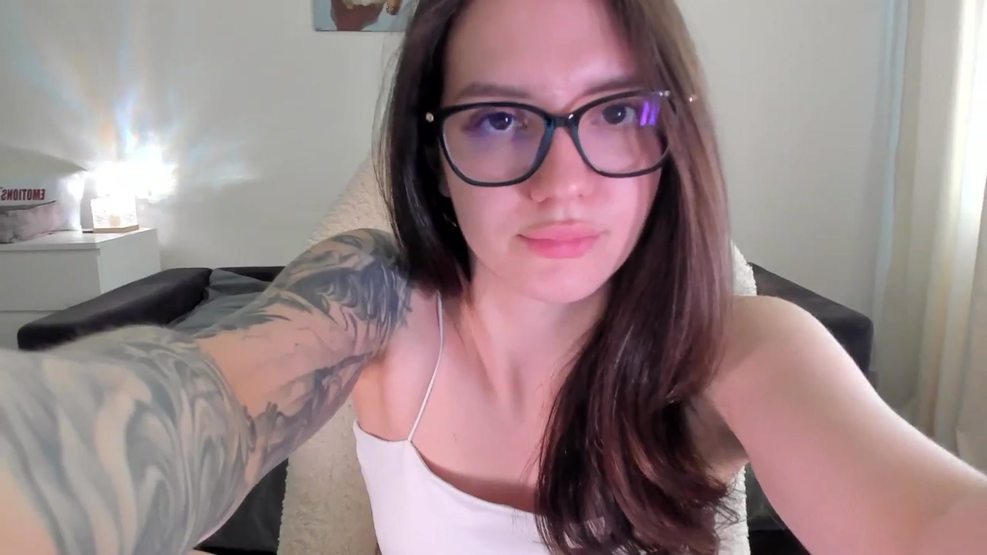Gallery image thumbnail from sonia_moon's myfreecams stream on, 04/30/2025, 07:33 image 12 of 20
