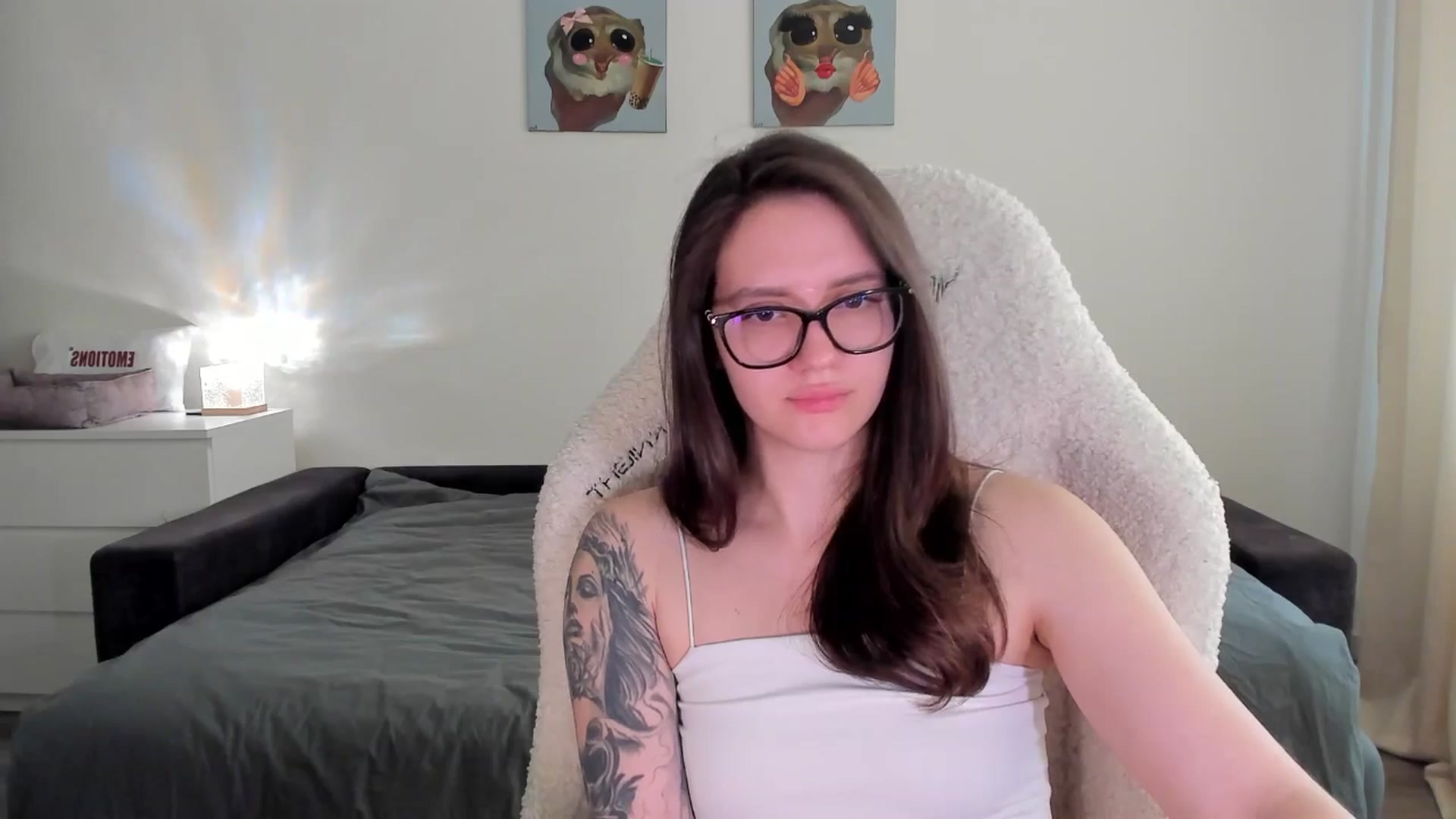 Gallery image thumbnail from sonia_moon's myfreecams stream on, 04/30/2025, 07:33 image 13 of 20