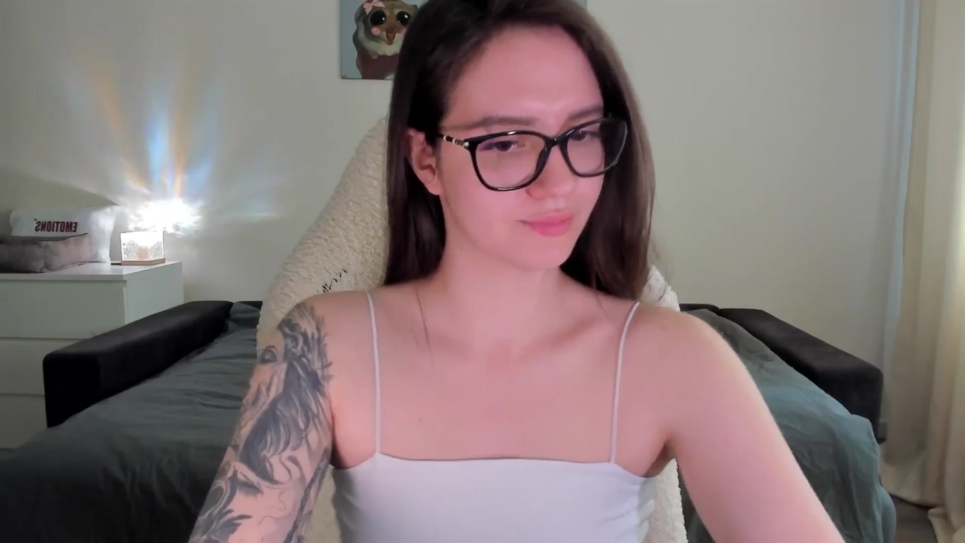 Gallery image thumbnail from sonia_moon's myfreecams stream on, 04/30/2025, 07:33 image 5 of 20