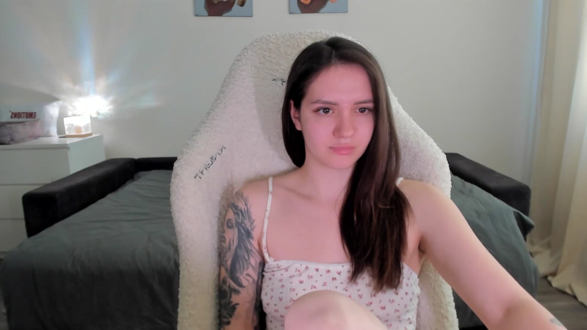 Gallery image thumbnail from sonia_moon's myfreecams stream on, 05/02/2025, 07:45 image 11 of 20