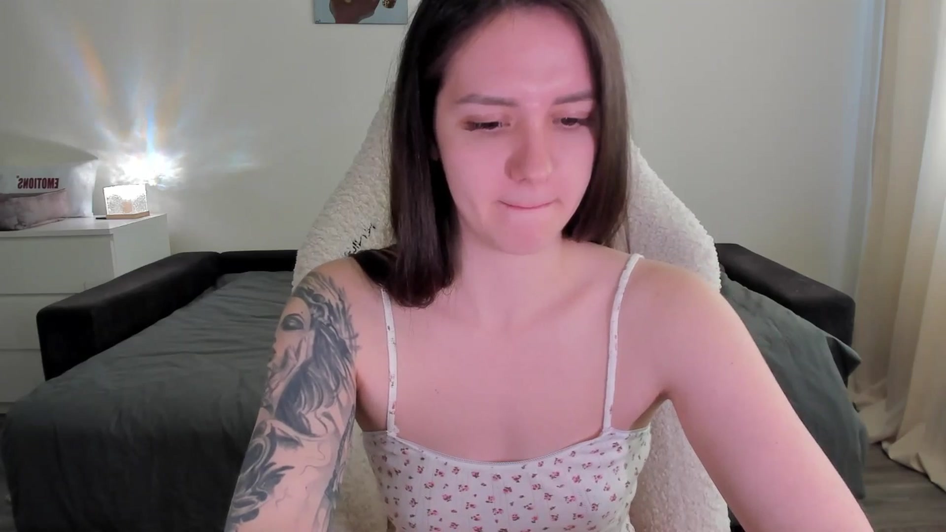 Gallery image thumbnail from sonia_moon's myfreecams stream on, 05/02/2025, 07:45 image 20 of 20