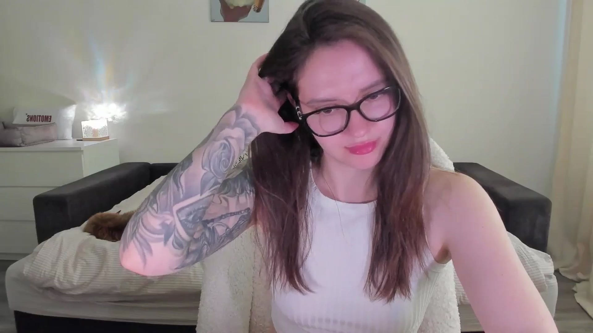 Gallery image thumbnail from sonia_moon's myfreecams stream on, 05/18/2025, 07:52 image 20 of 20
