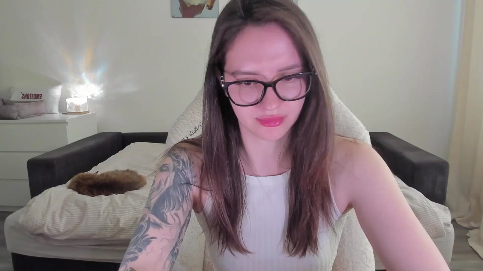 Gallery image thumbnail from sonia_moon's myfreecams stream on, 05/18/2025, 07:52 image 19 of 20
