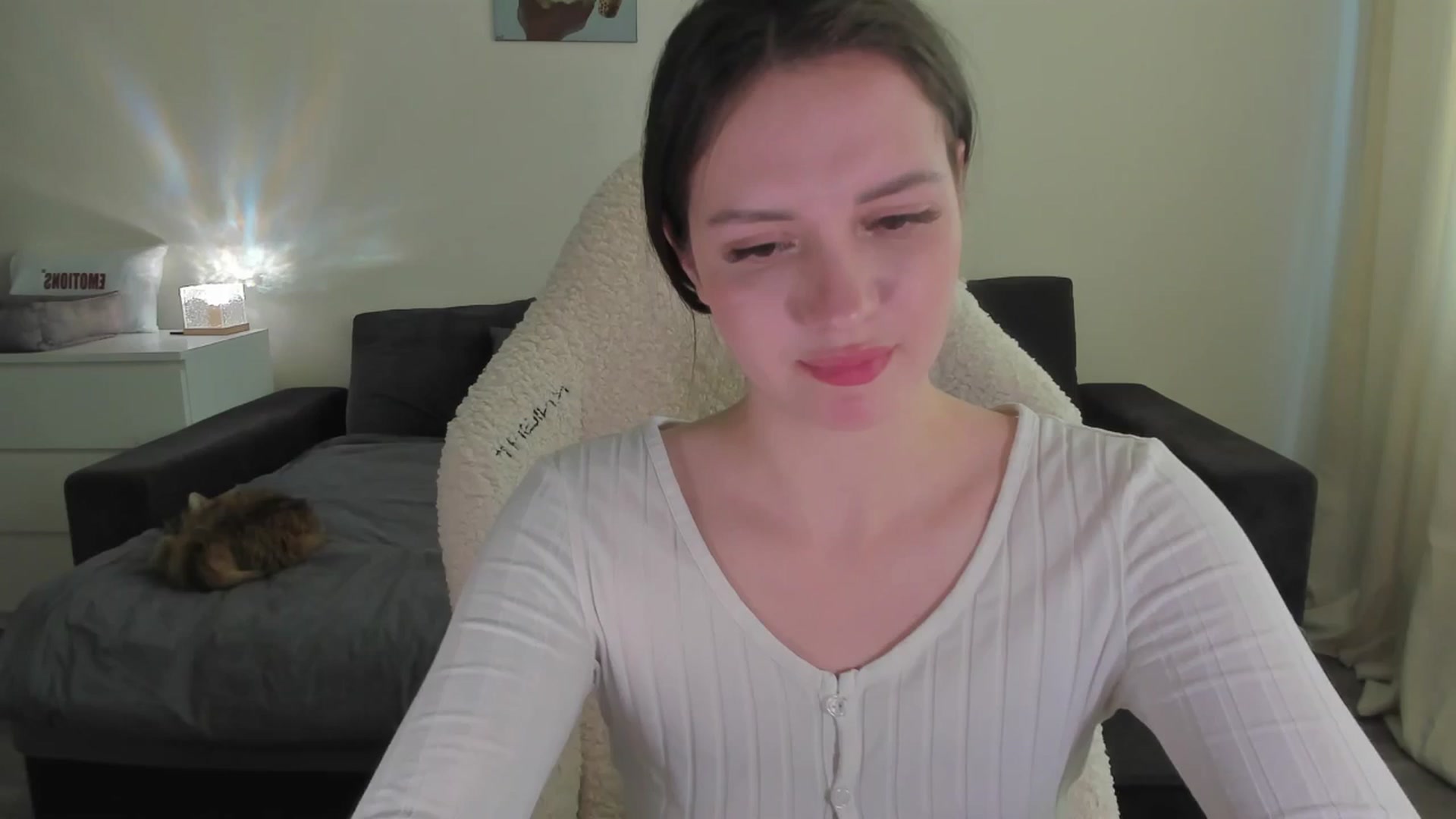 Gallery image thumbnail from sonia_moon's myfreecams stream on, 05/21/2025, 07:56 image 1 of 20
