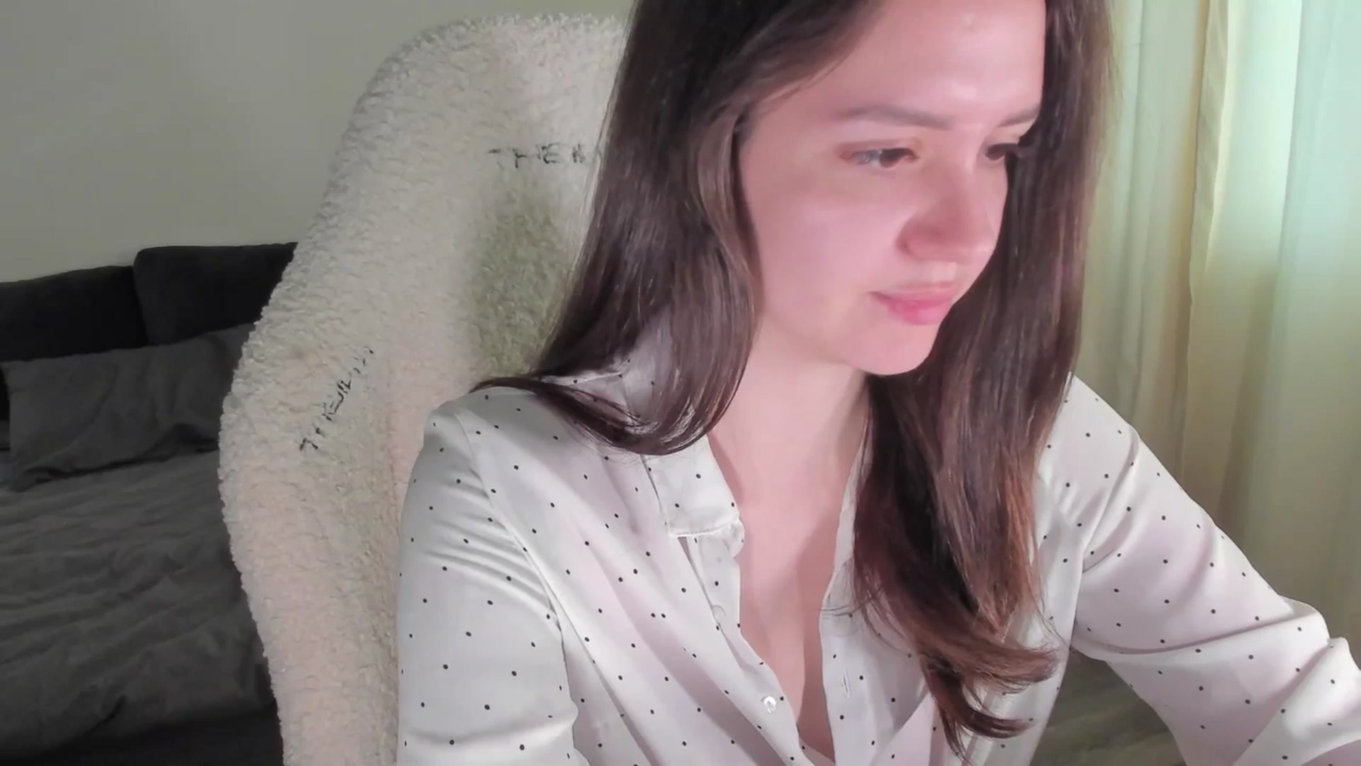 Gallery image thumbnail from sonia_moon's myfreecams stream on, 05/26/2025, 04:08 image 19 of 20