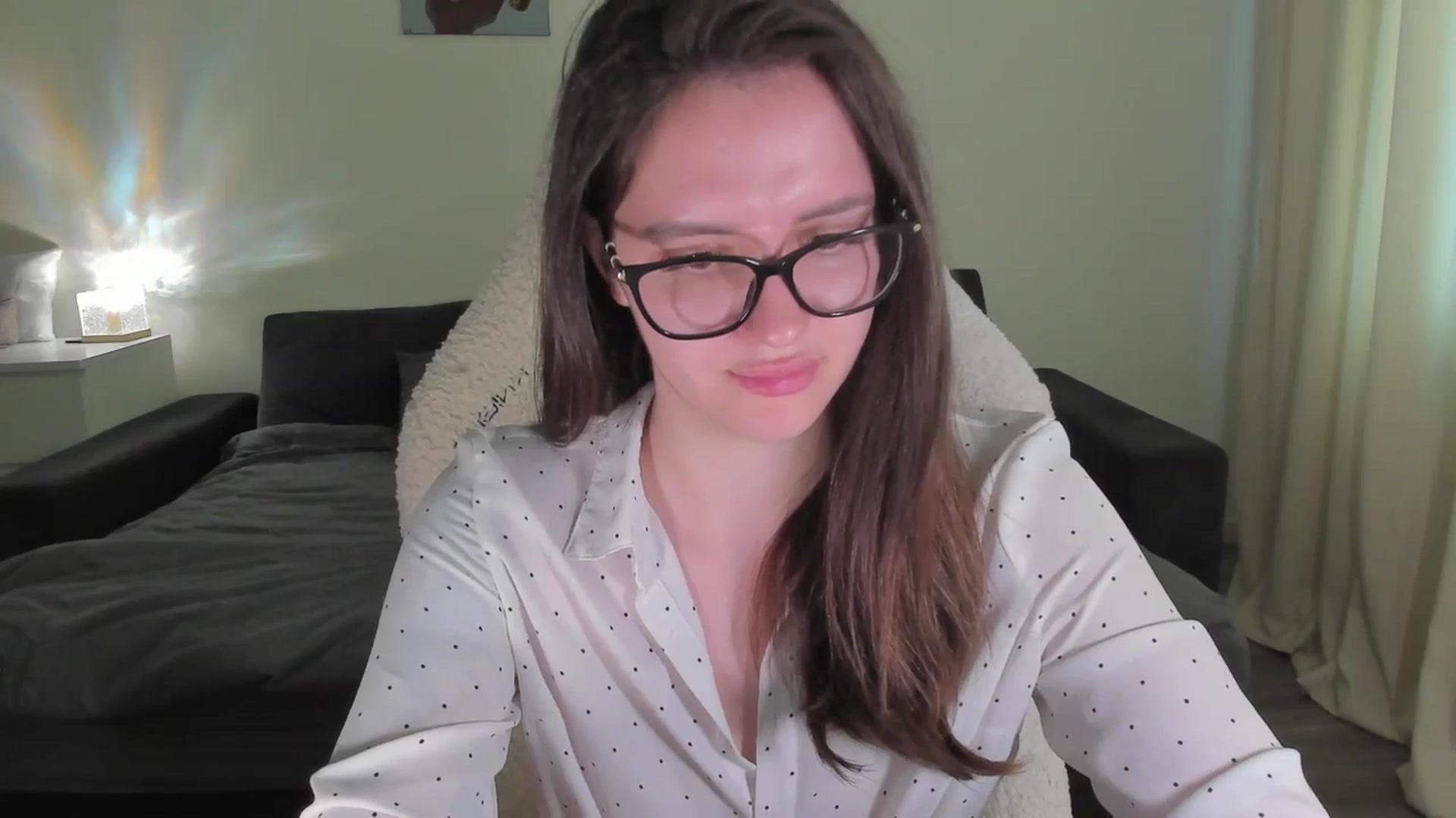 Gallery image thumbnail from sonia_moon's myfreecams stream on, 05/26/2025, 08:01 image 8 of 20
