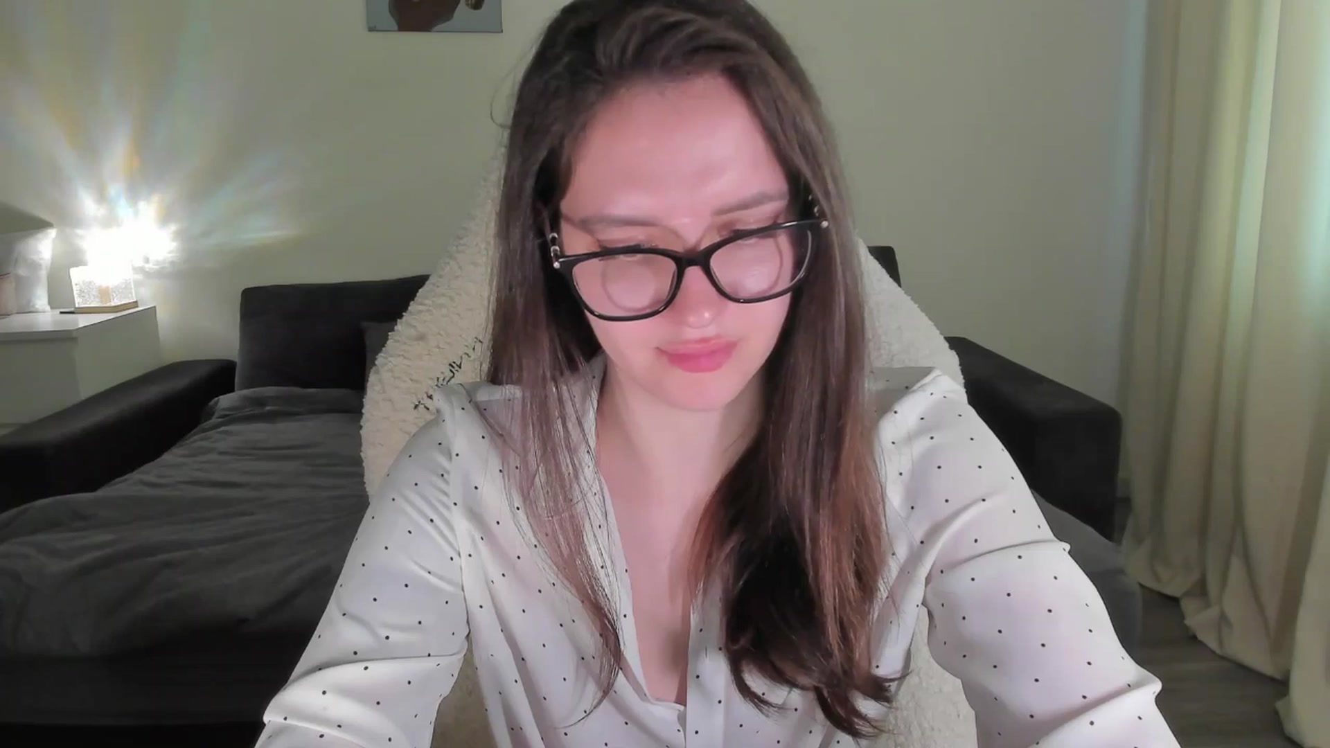 Gallery image thumbnail from sonia_moon's myfreecams stream on, 05/26/2025, 08:01 image 11 of 20