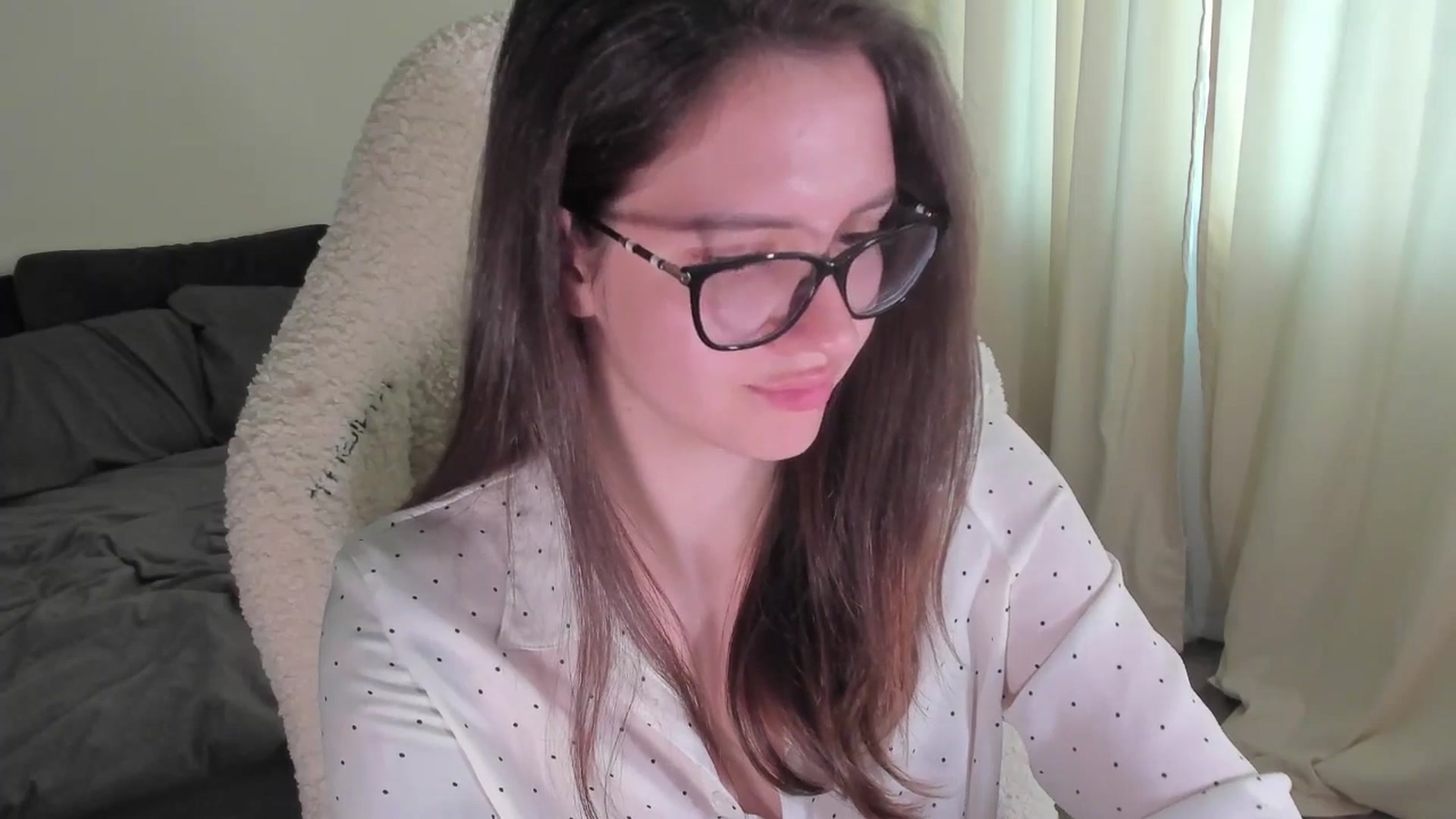 Gallery image thumbnail from sonia_moon's myfreecams stream on, 05/26/2025, 08:01 image 20 of 20