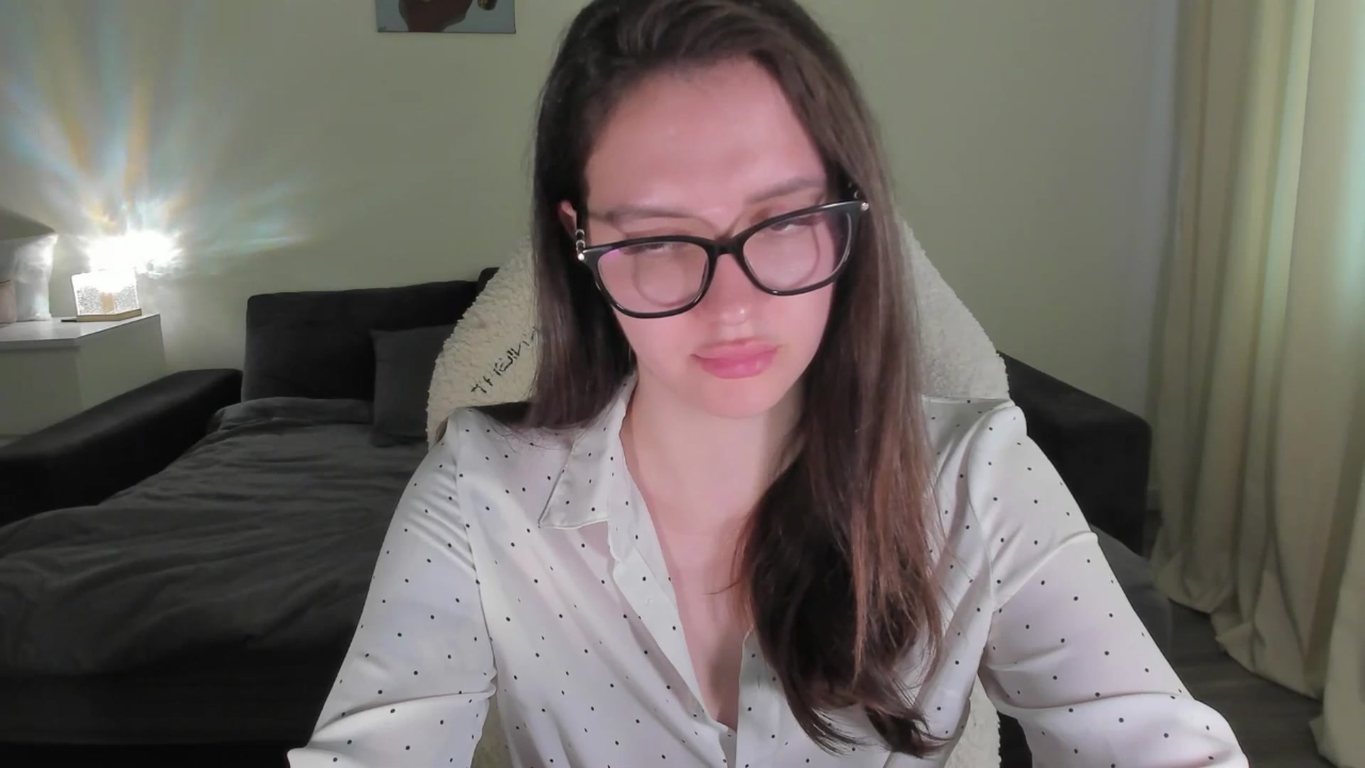 Gallery image thumbnail from sonia_moon's myfreecams stream on, 05/26/2025, 08:01 image 14 of 20