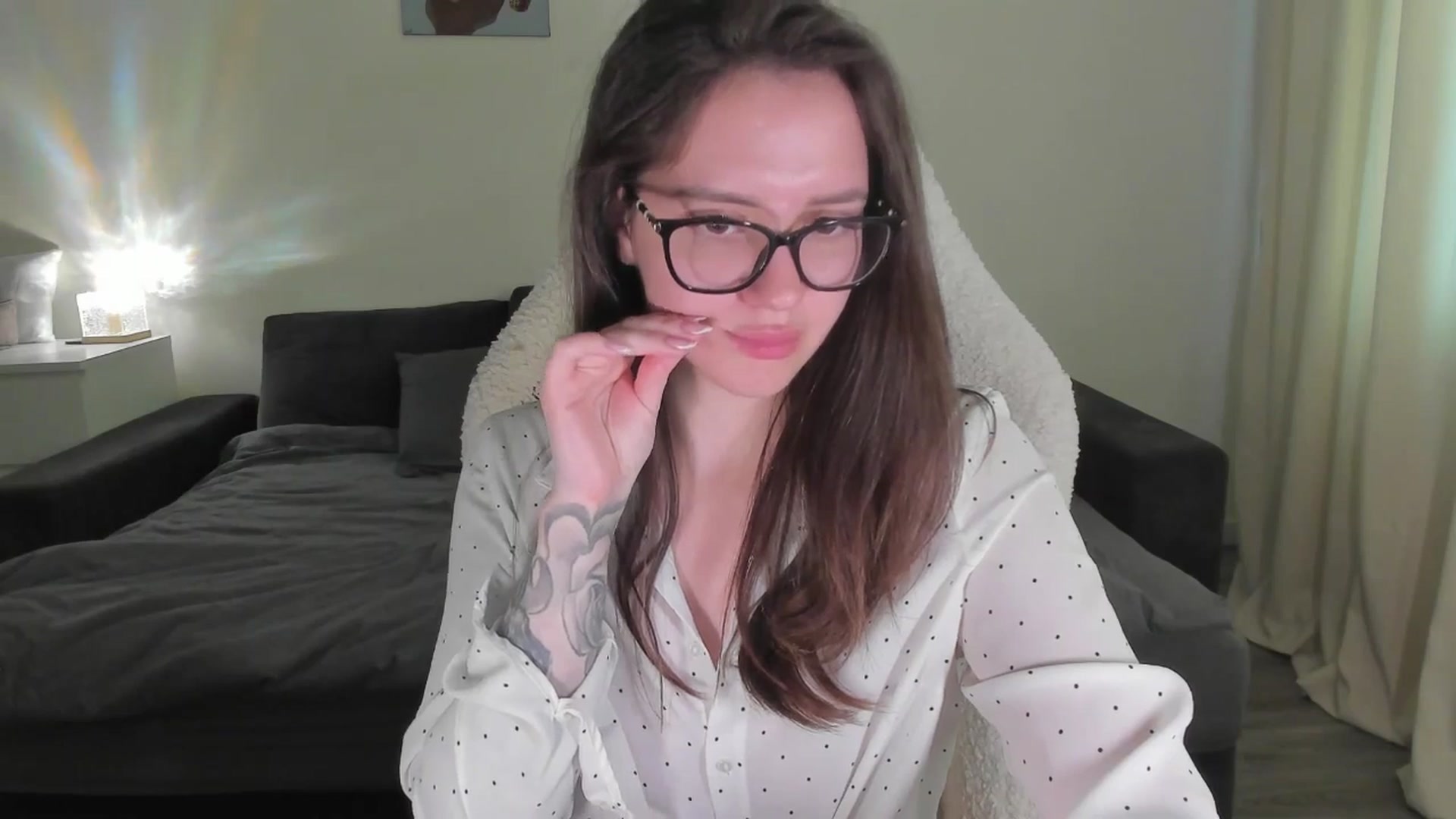 Gallery image thumbnail from sonia_moon's myfreecams stream on, 05/26/2025, 08:01 image 4 of 20