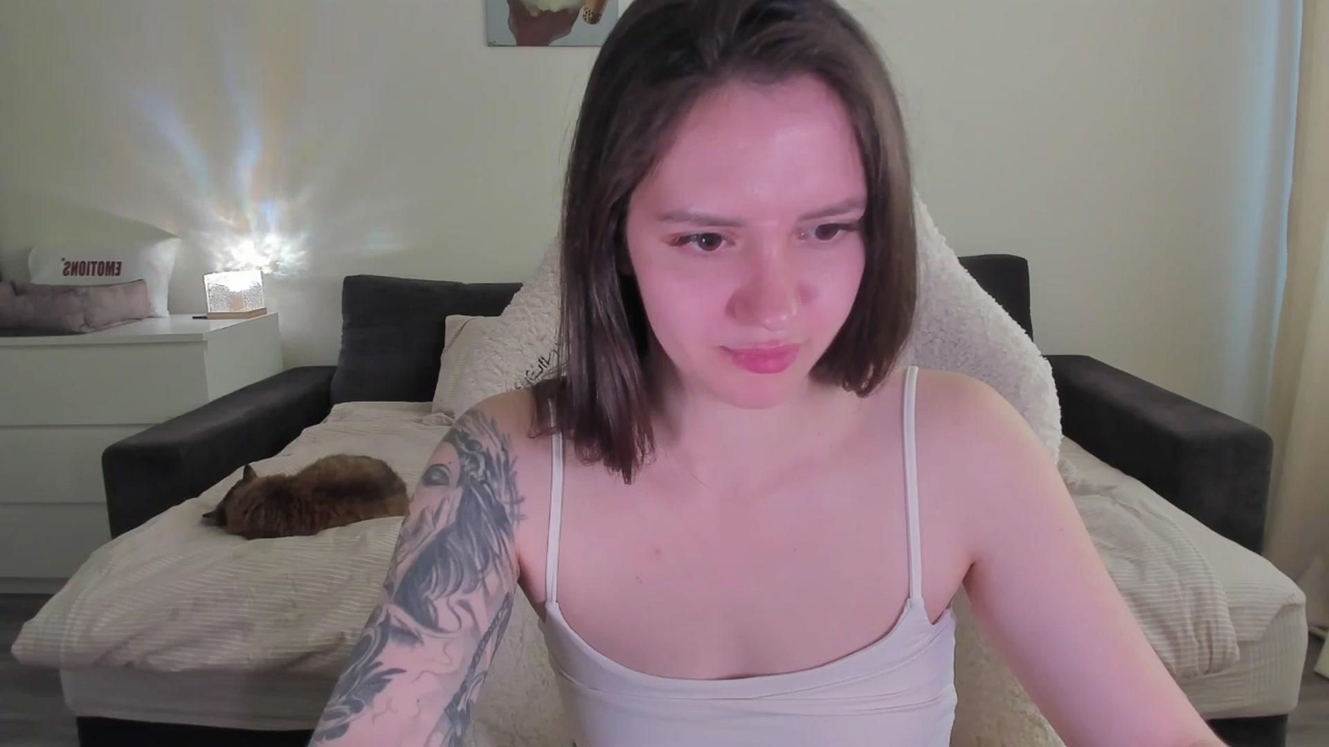 Gallery image thumbnail from sonia_moon's myfreecams stream on, 06/02/2025, 07:27 image 2 of 20