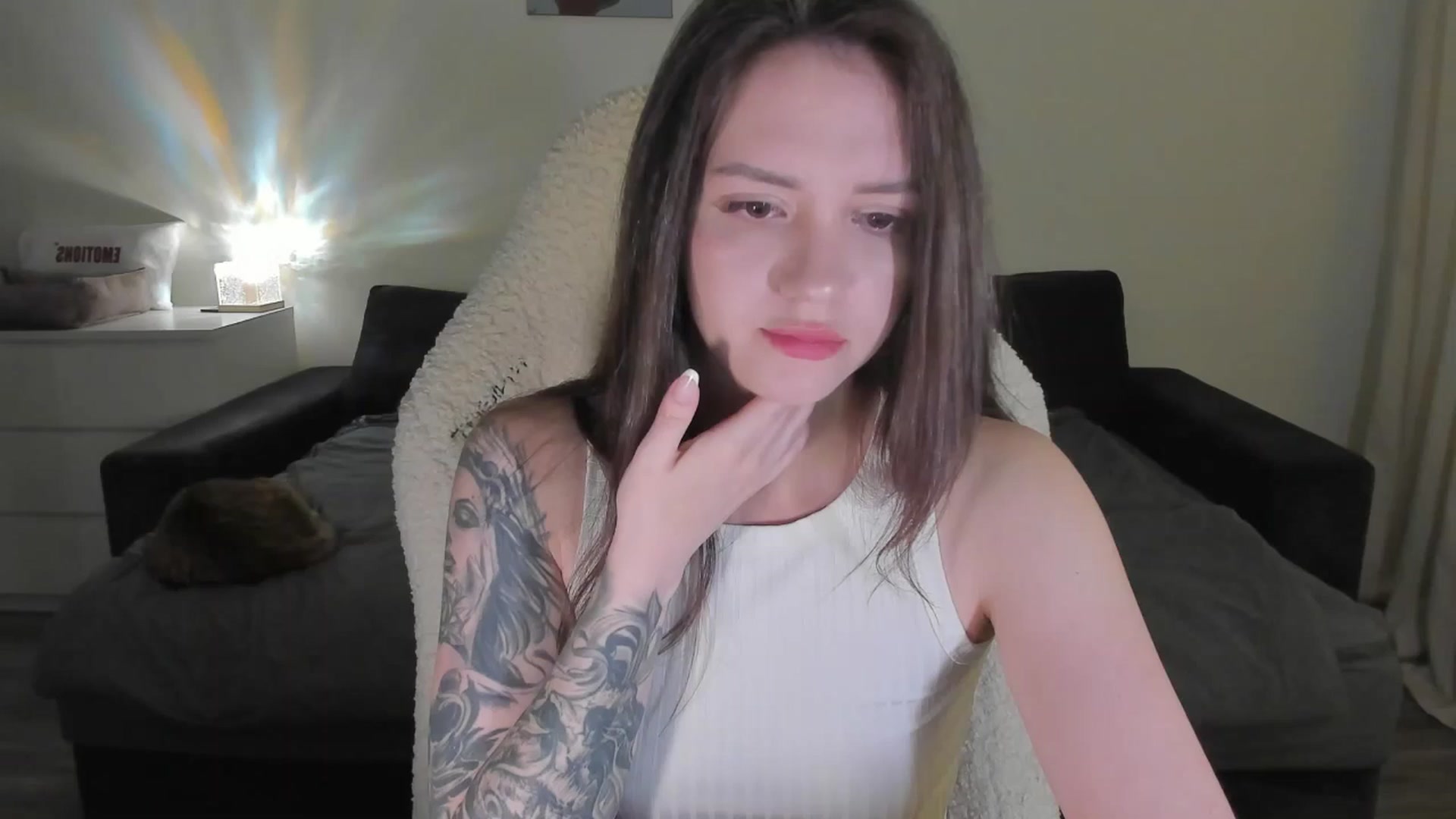 Gallery image thumbnail from sonia_moon's myfreecams stream on, 06/09/2025, 02:14 image 11 of 20