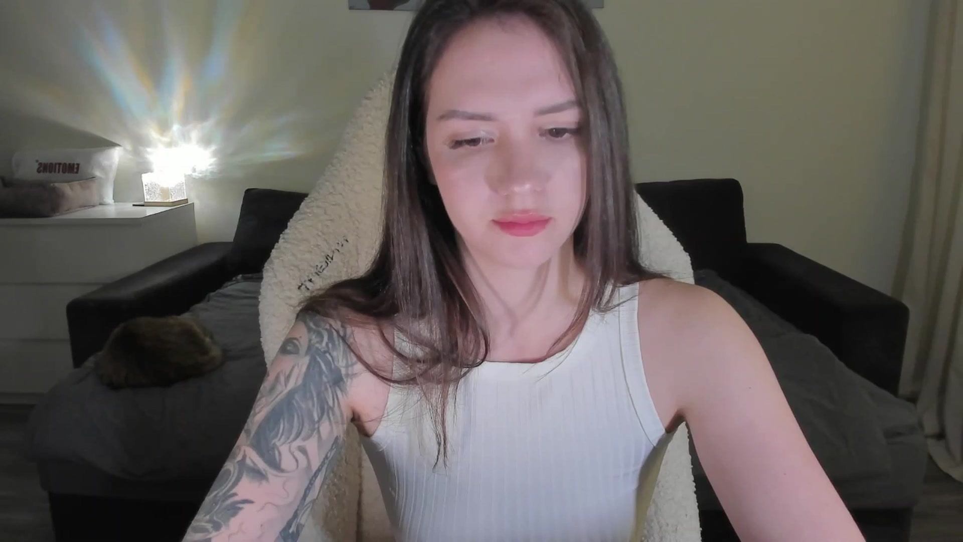 Gallery image thumbnail from sonia_moon's myfreecams stream on, 06/09/2025, 02:14 image 13 of 20