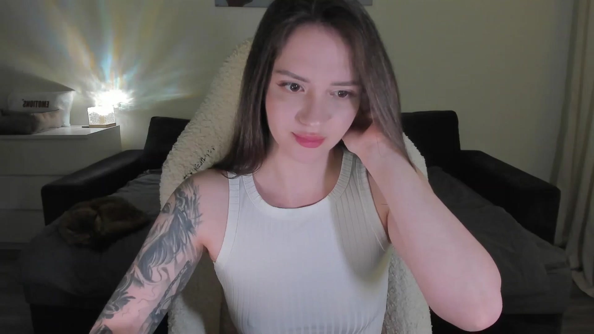 Gallery image thumbnail from sonia_moon's myfreecams stream on, 06/09/2025, 02:14 image 2 of 20